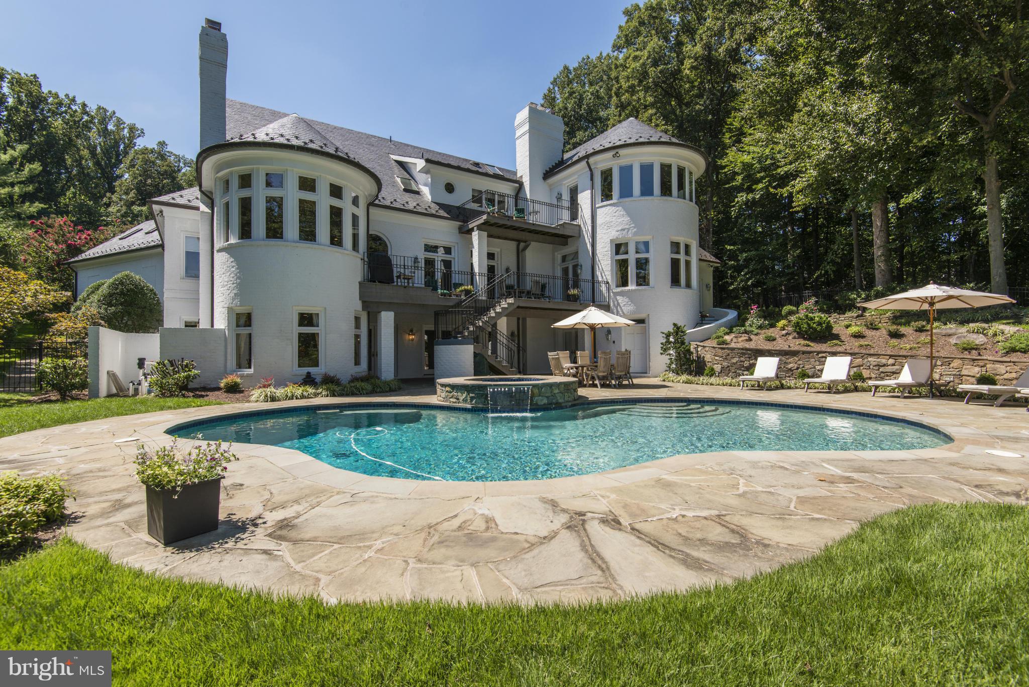 AVENEL - Residential