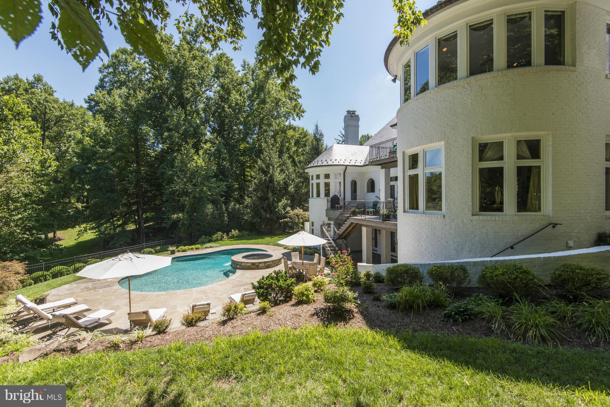 AVENEL - Residential