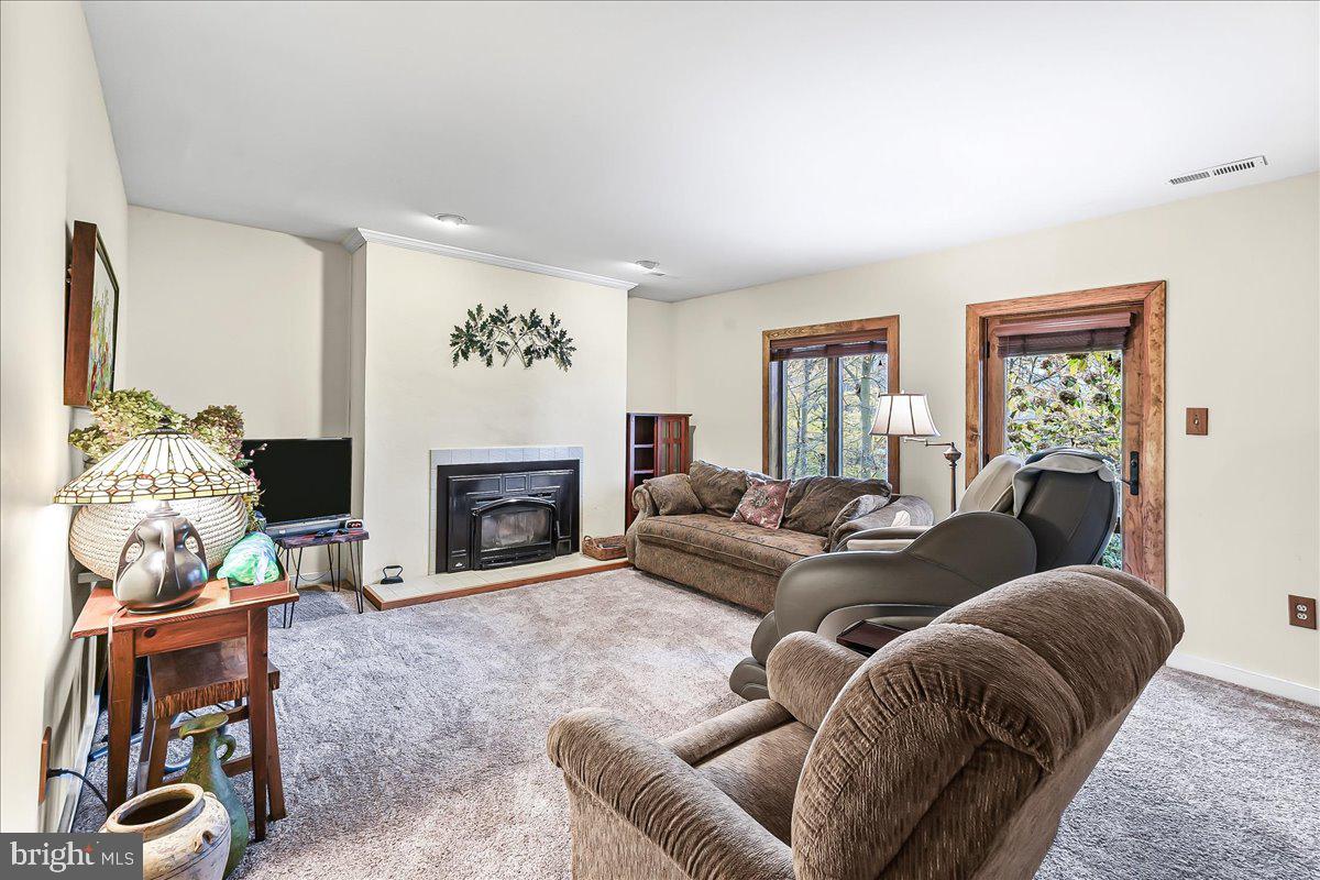 BROAD RUN - Residential