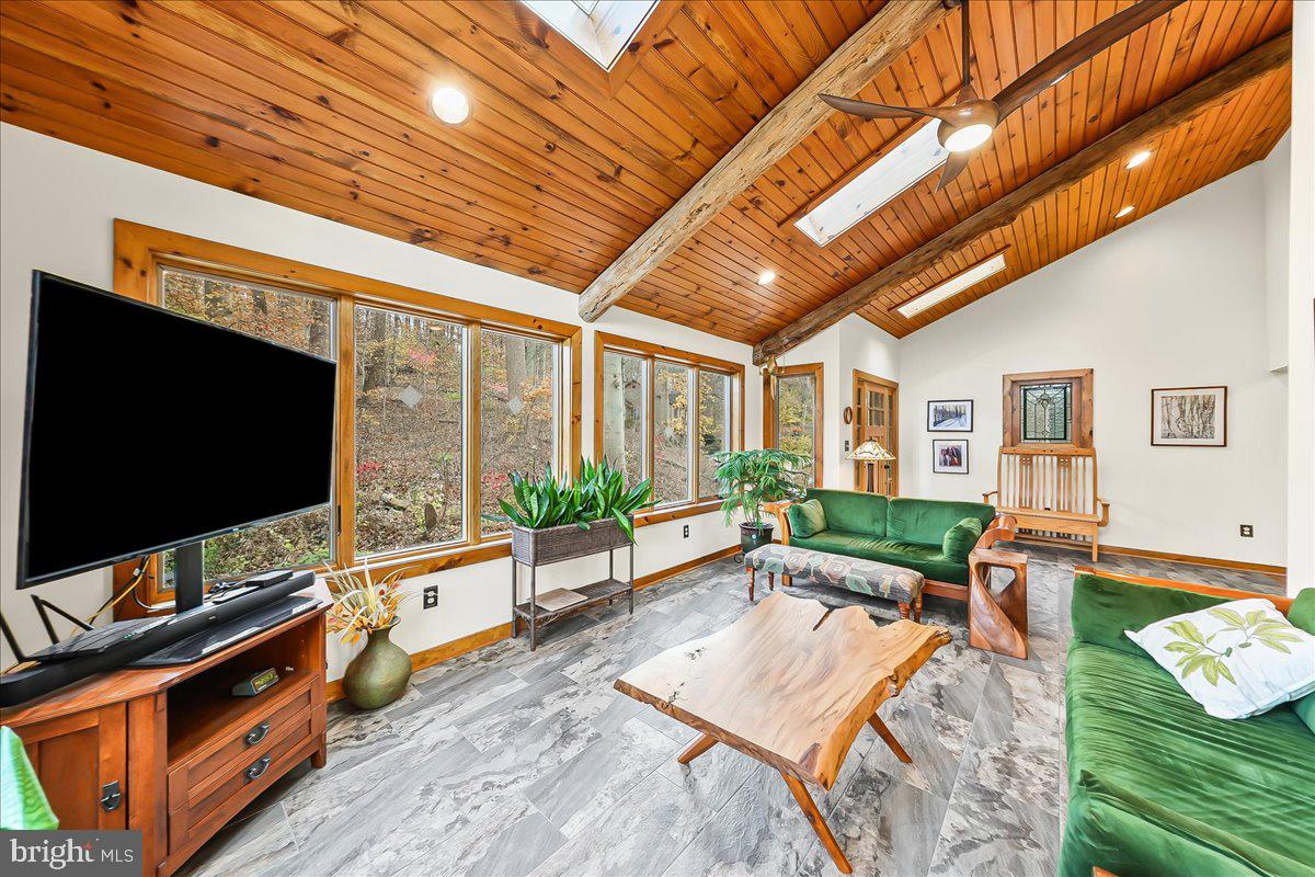 BROAD RUN - Residential