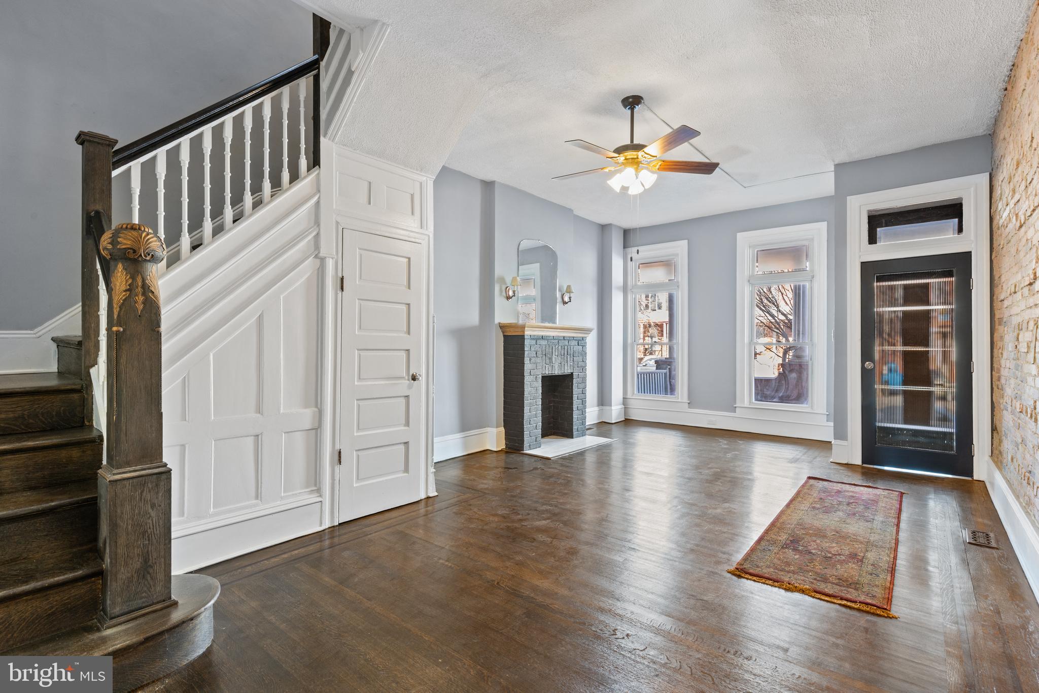 BARCLAY - Residential Lease