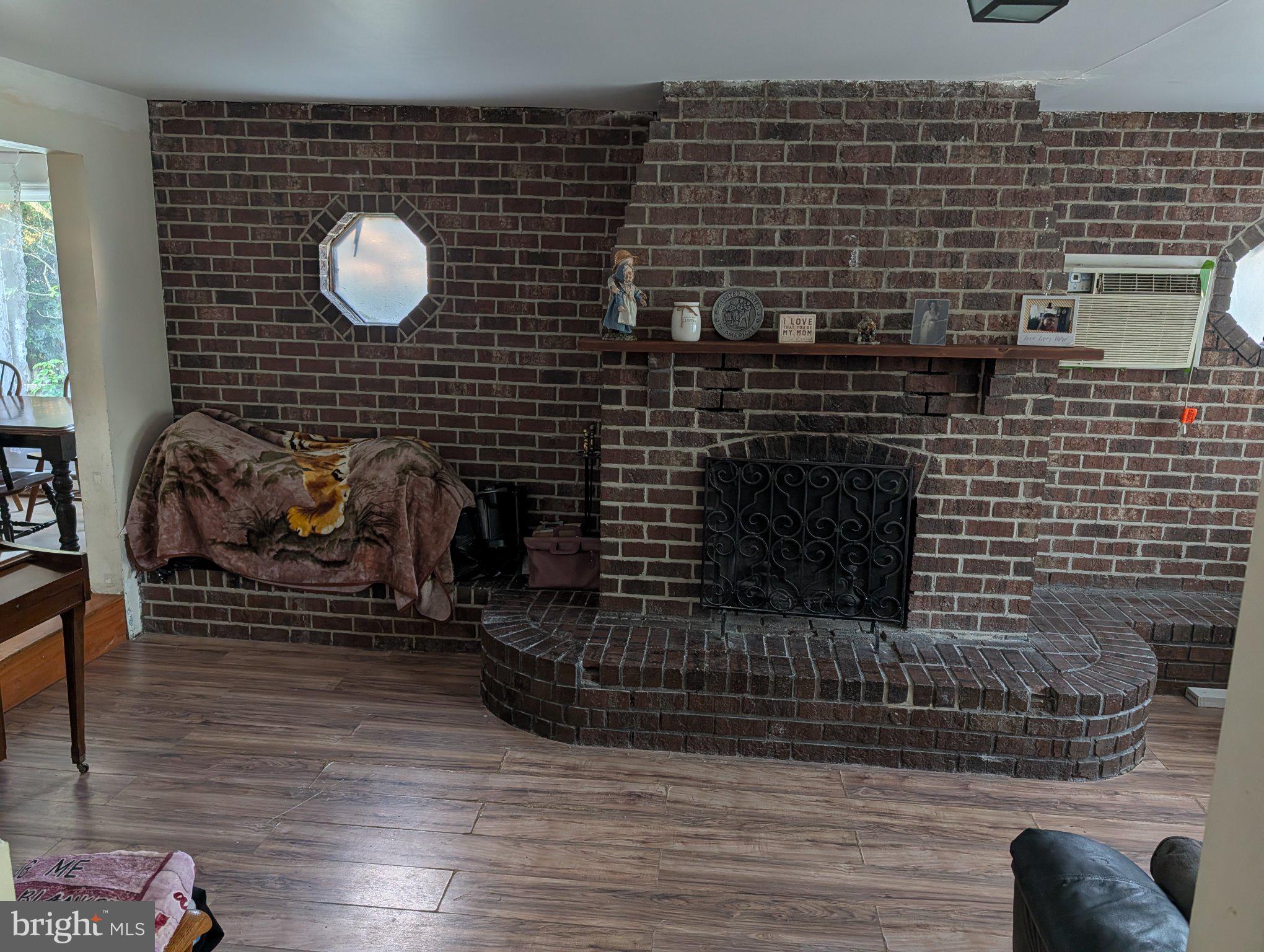 2651 FINLEY AVENUE