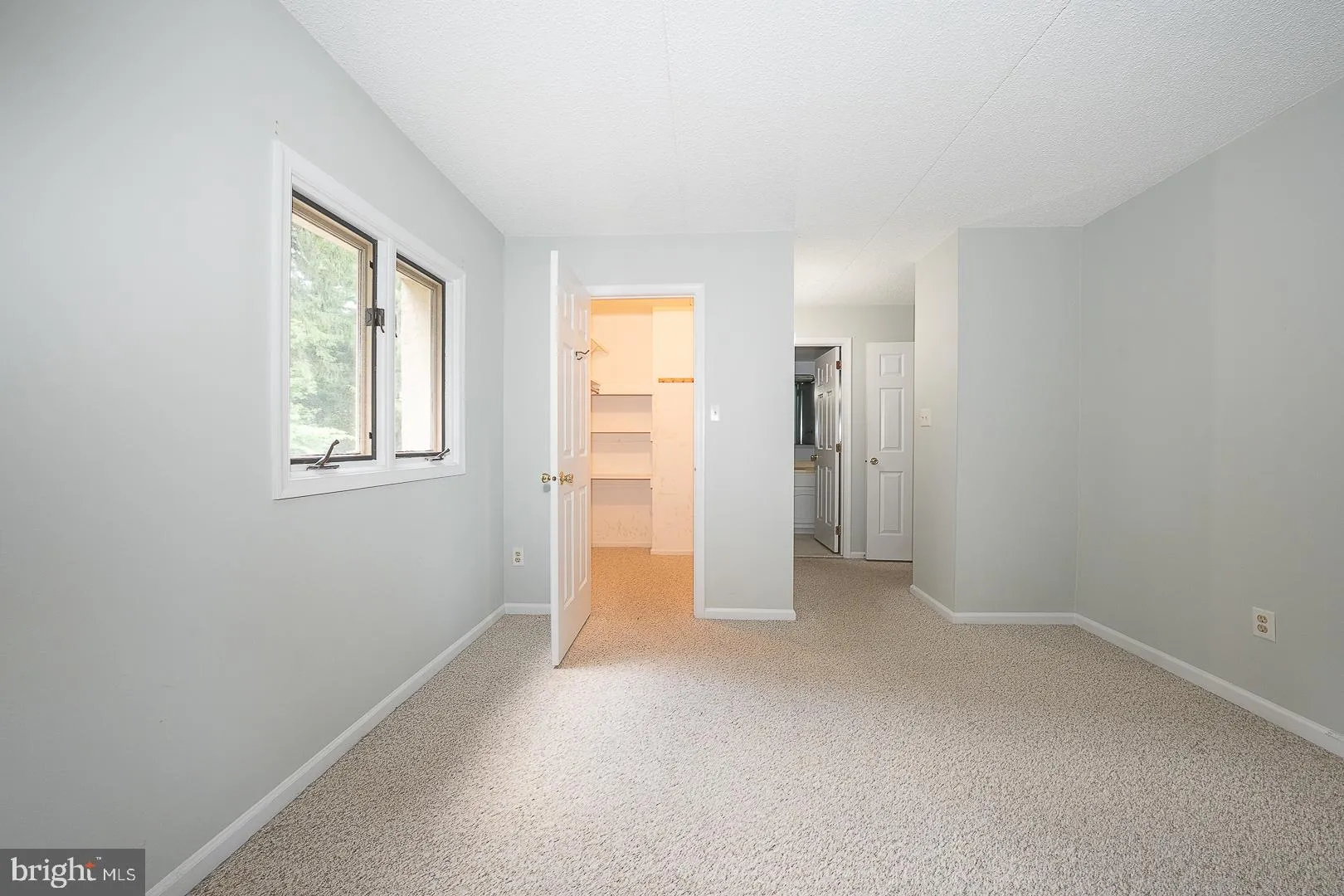 Bryn Mawr, Pennsylvania 19010, United States, 2 Bedrooms Bedrooms, ,2 BathroomsBathrooms,Residential,Active,181611