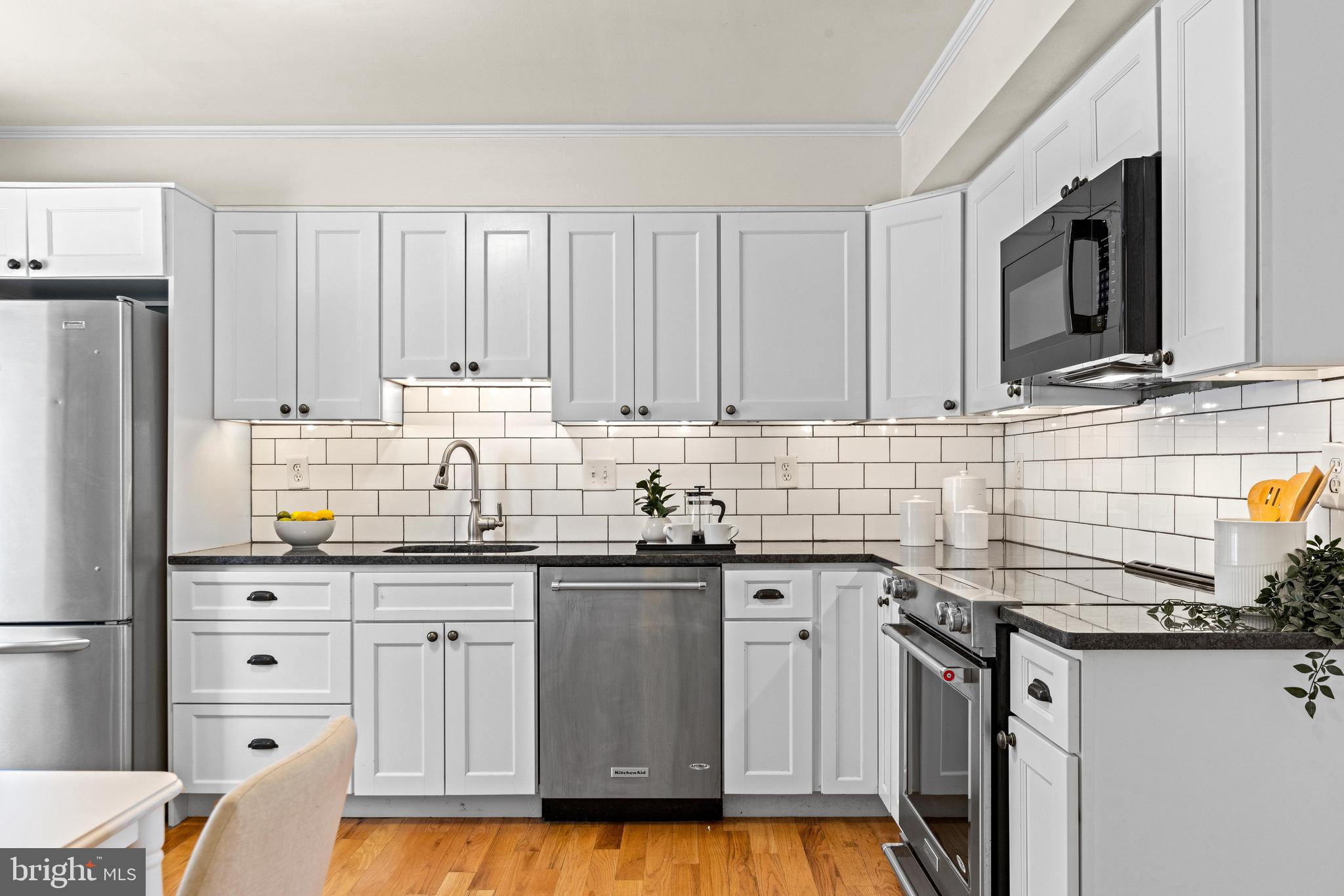 MAYS CHAPEL VILLAGE - Residential