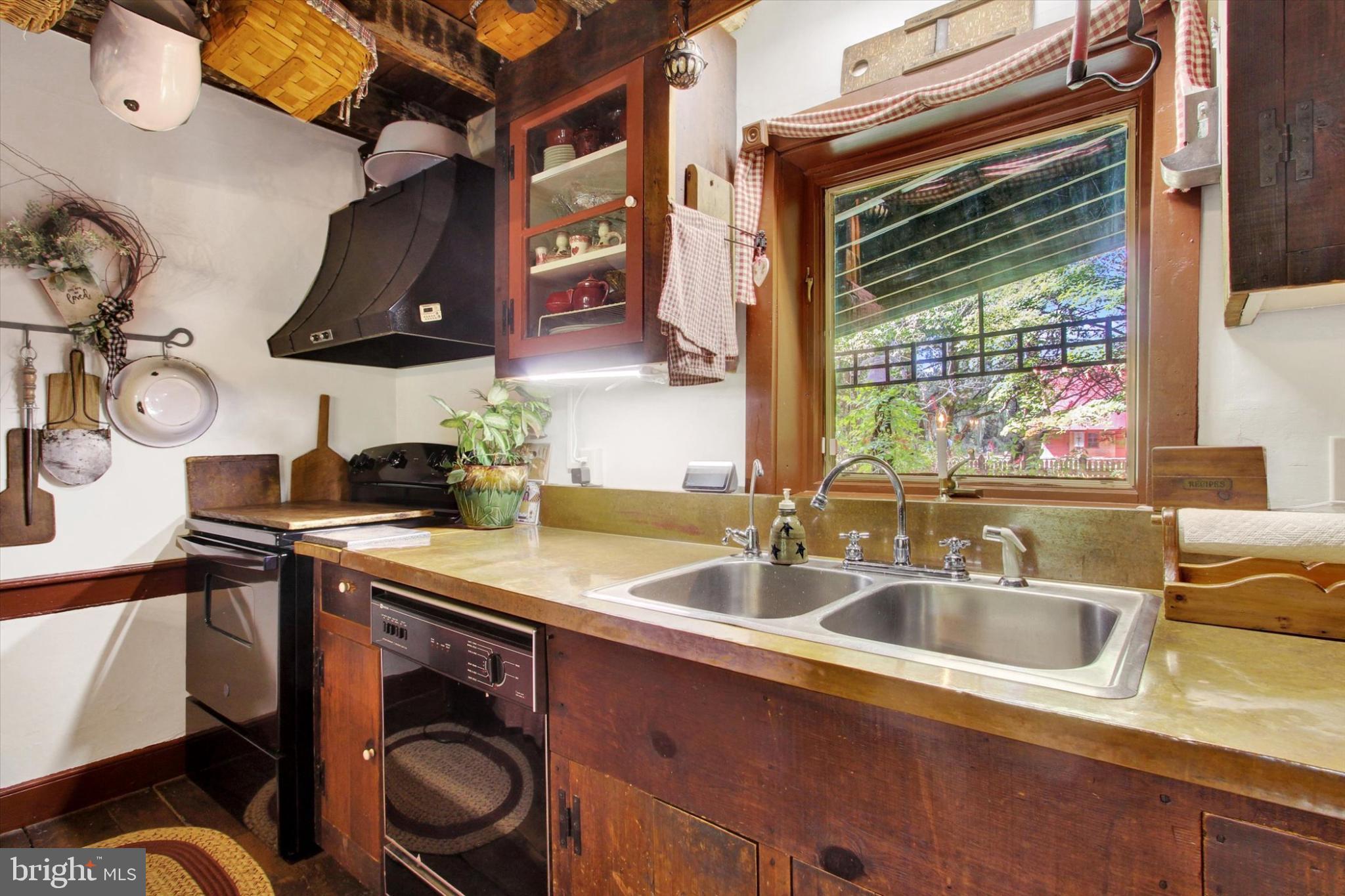 EAST BERLIN - Residential