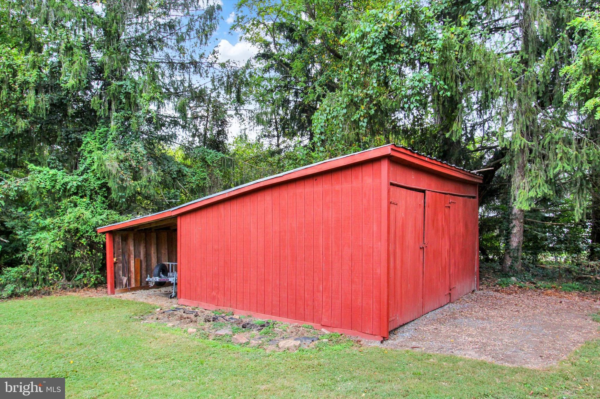 EAST BERLIN - Residential