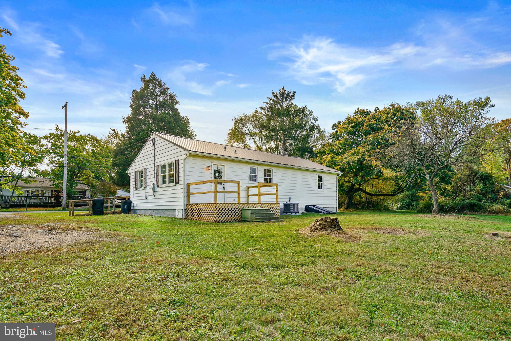 WEST NOTTINGHAM TW - Residential