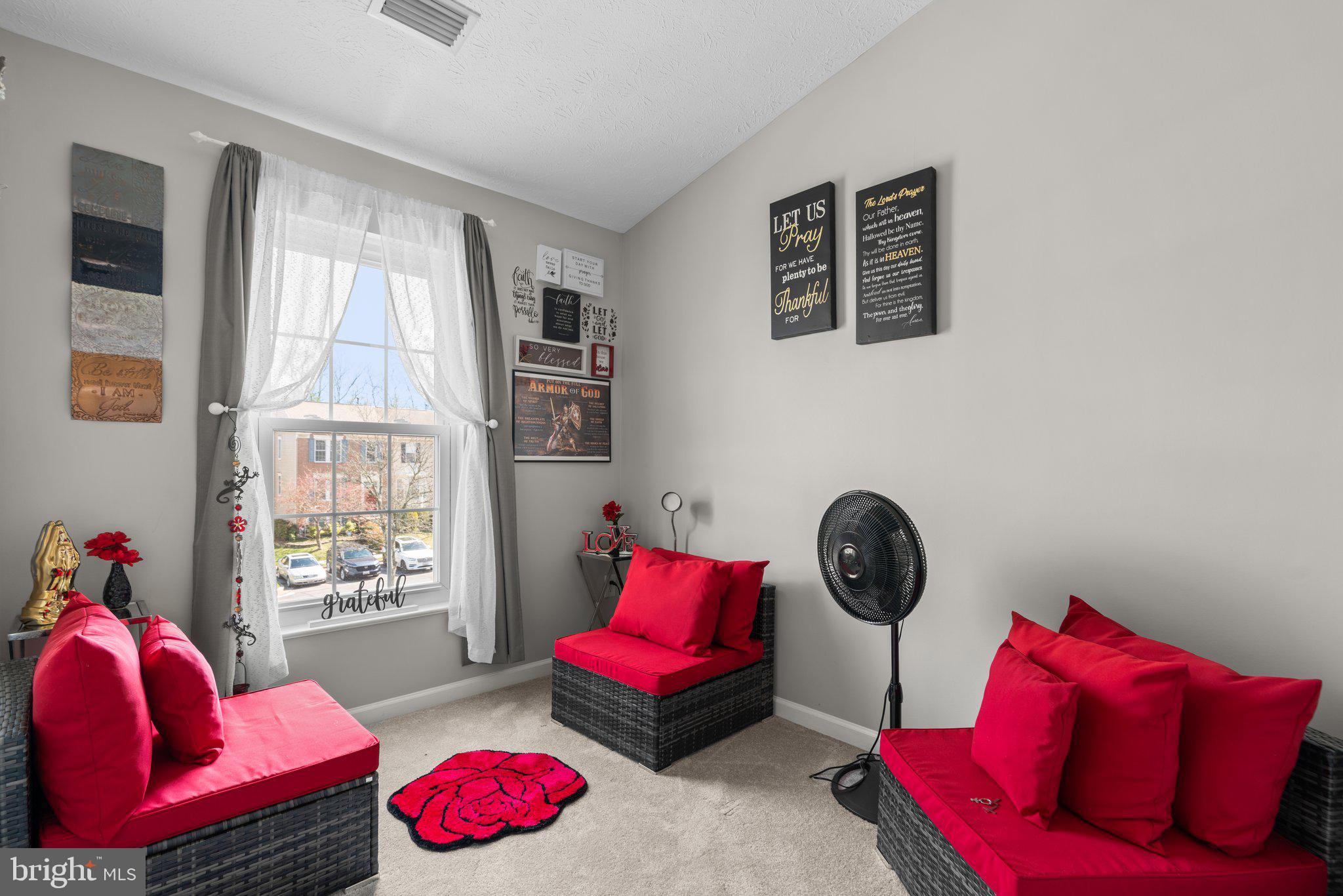 PINEY ORCHARD - Residential