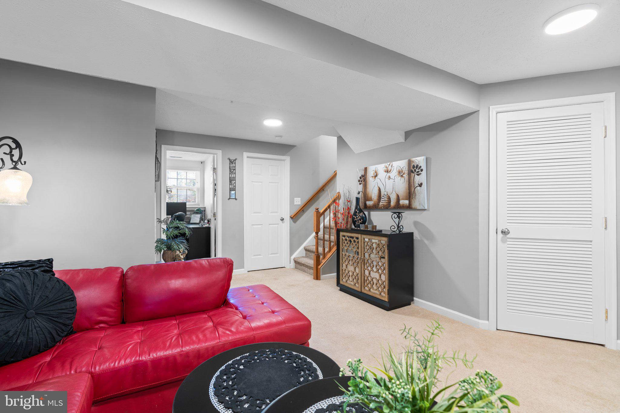 PINEY ORCHARD - Residential