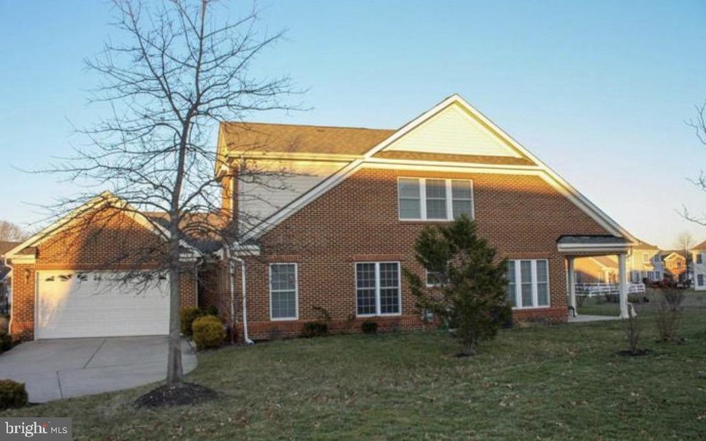 Photo of 4632 Diamond Ridge Lane, WHITE PLAINS, MD 20695 (MLS # MDCH2050658)