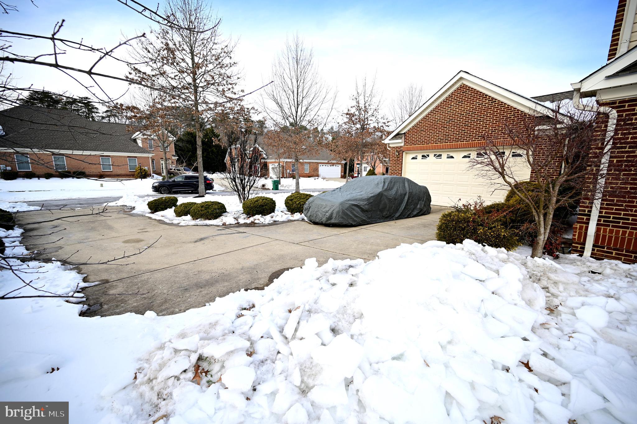 4632 DIAMOND RIDGE LANE