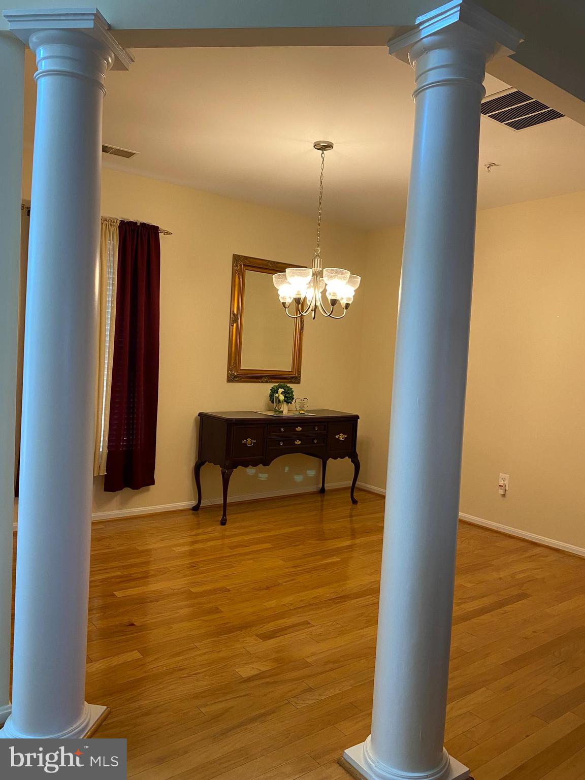 4632 DIAMOND RIDGE LANE