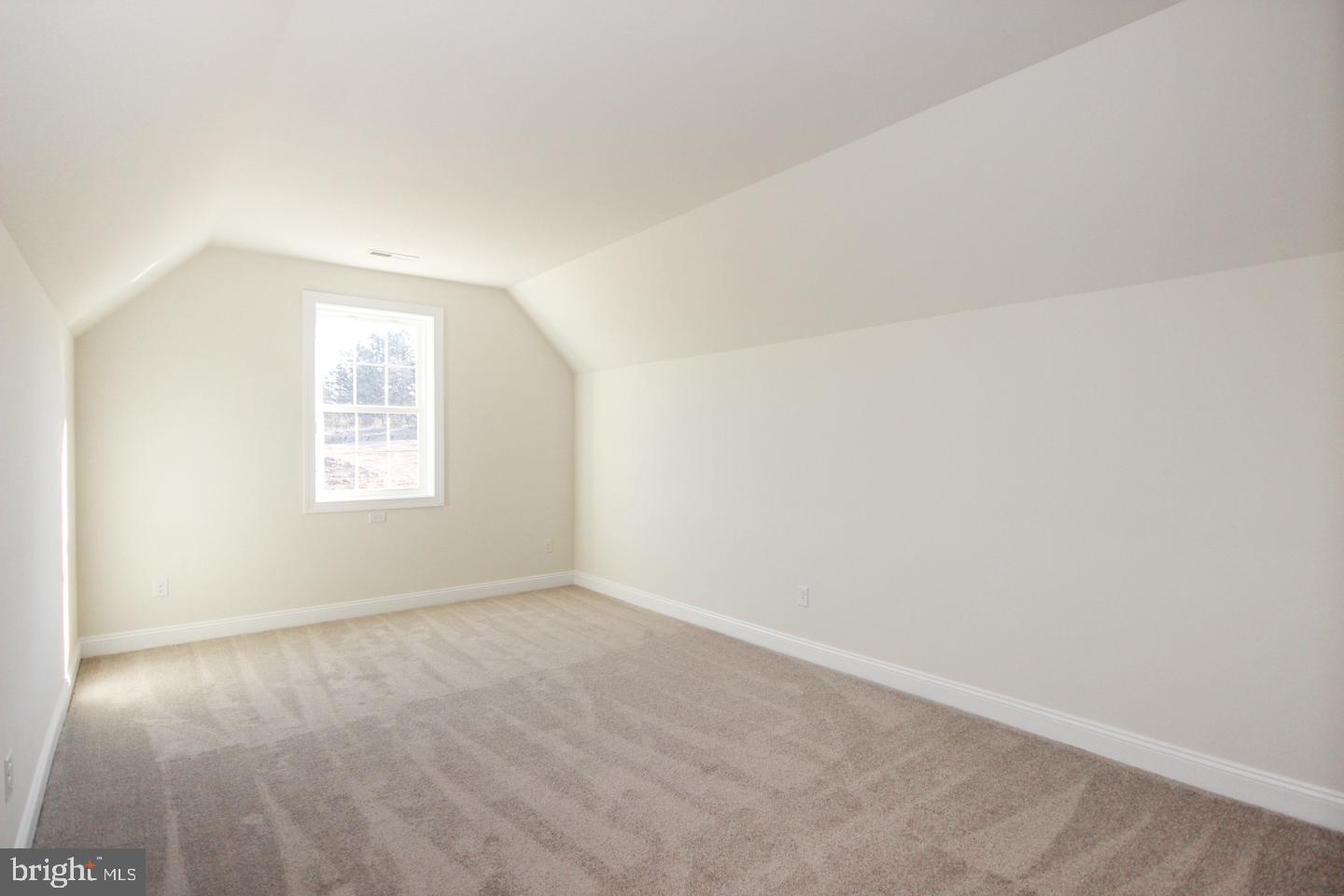 DARLINGTON POINTE - Residential