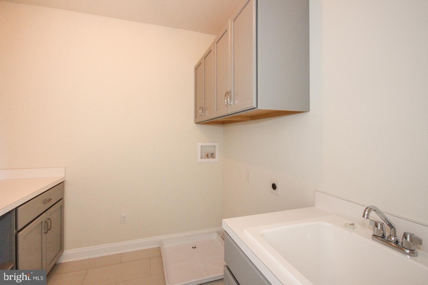 DARLINGTON POINTE - Residential