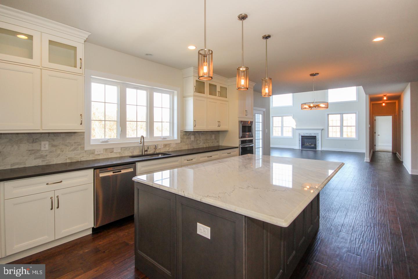 DARLINGTON POINTE - Residential