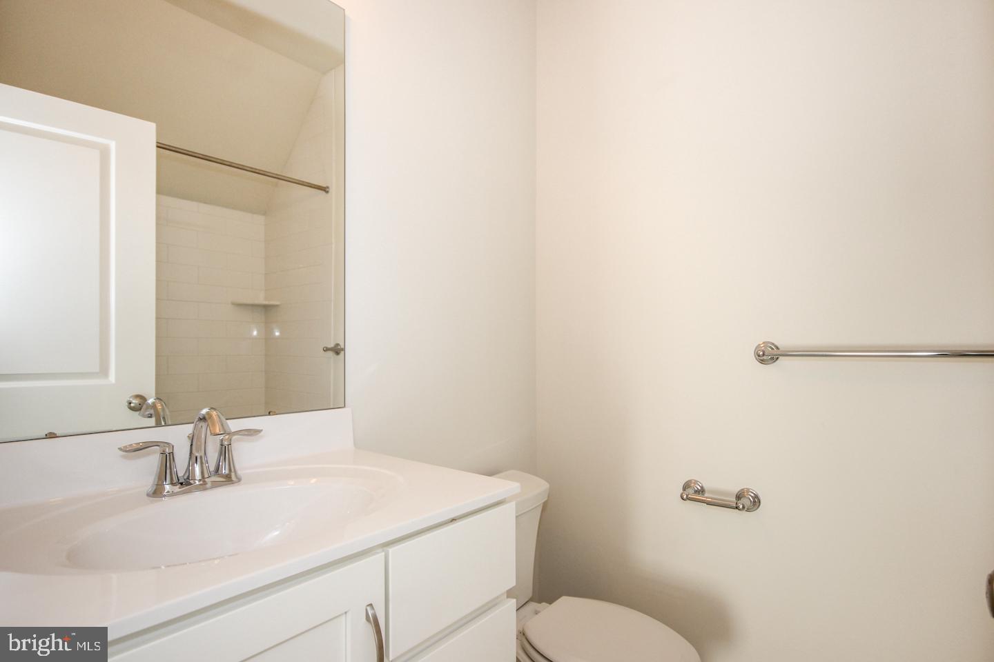 DARLINGTON POINTE - Residential