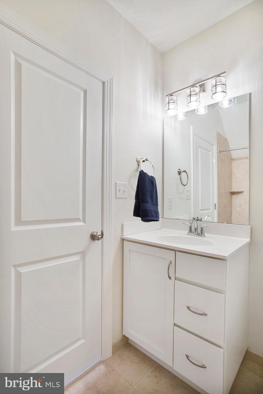 DARLINGTON POINTE - Residential