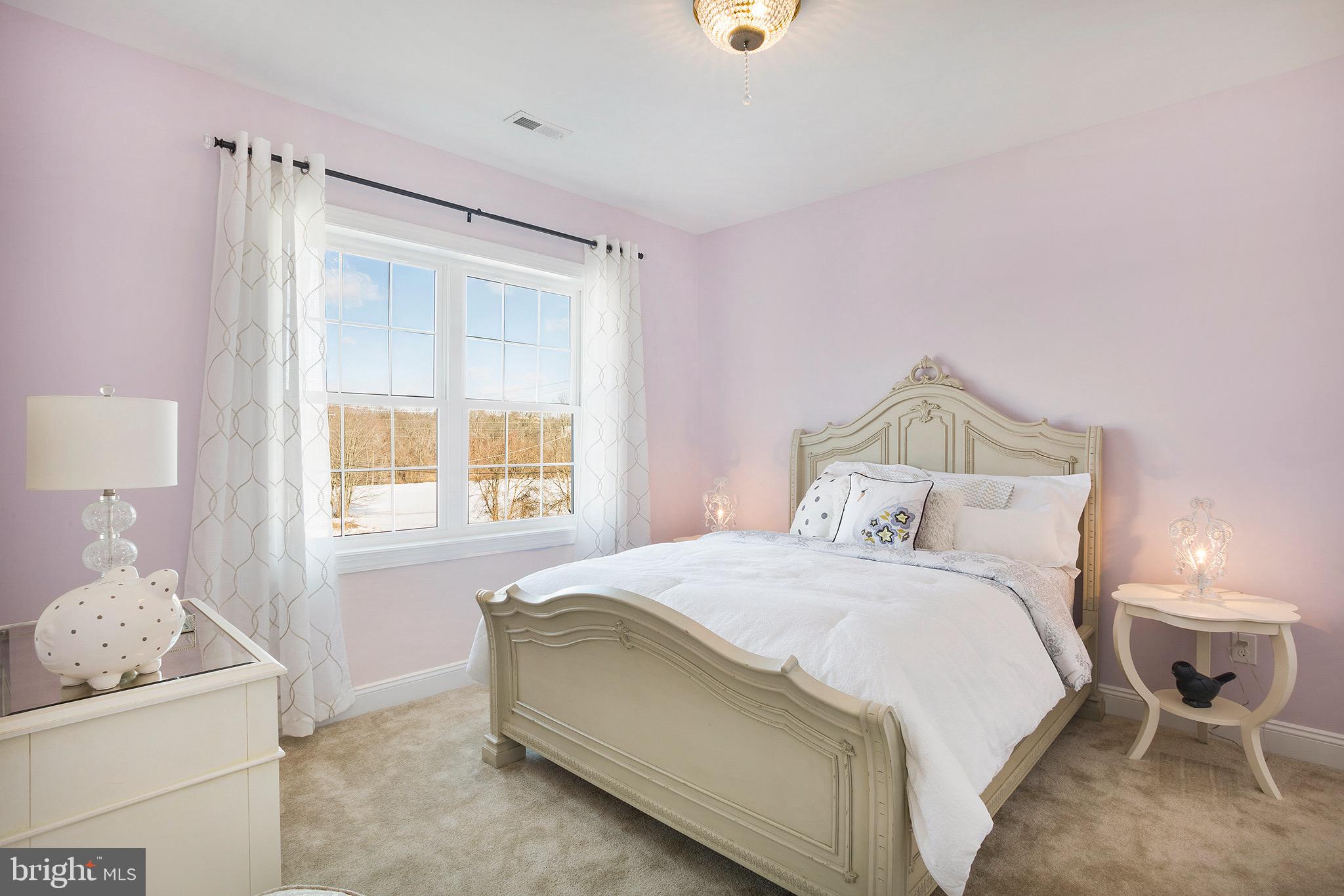 DARLINGTON POINTE - Residential