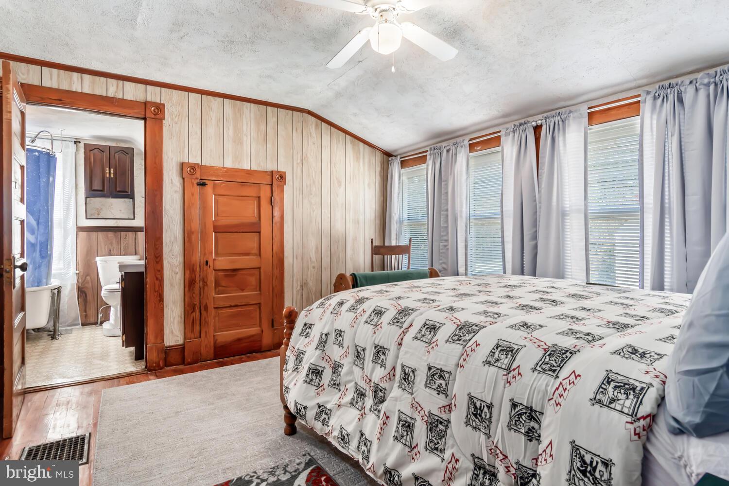 CAMBRIDGE - Residential