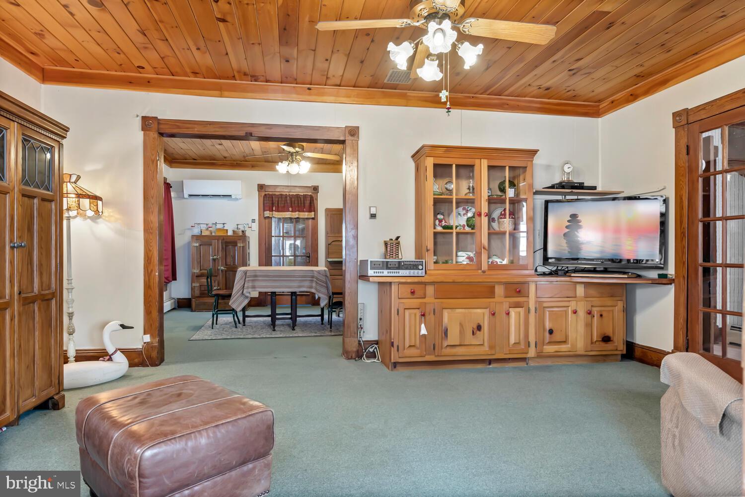 CAMBRIDGE - Residential