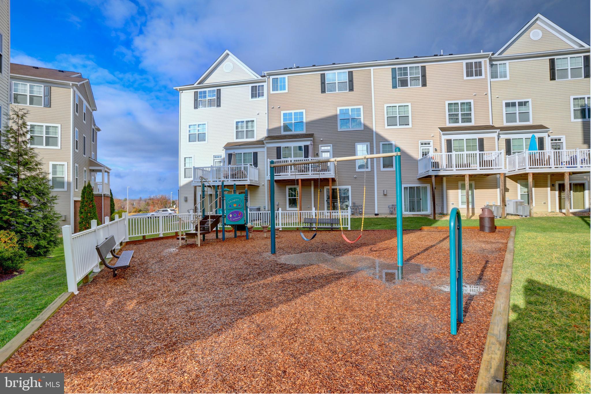 SUMMERWALK AT STONE RIDGE - Residential