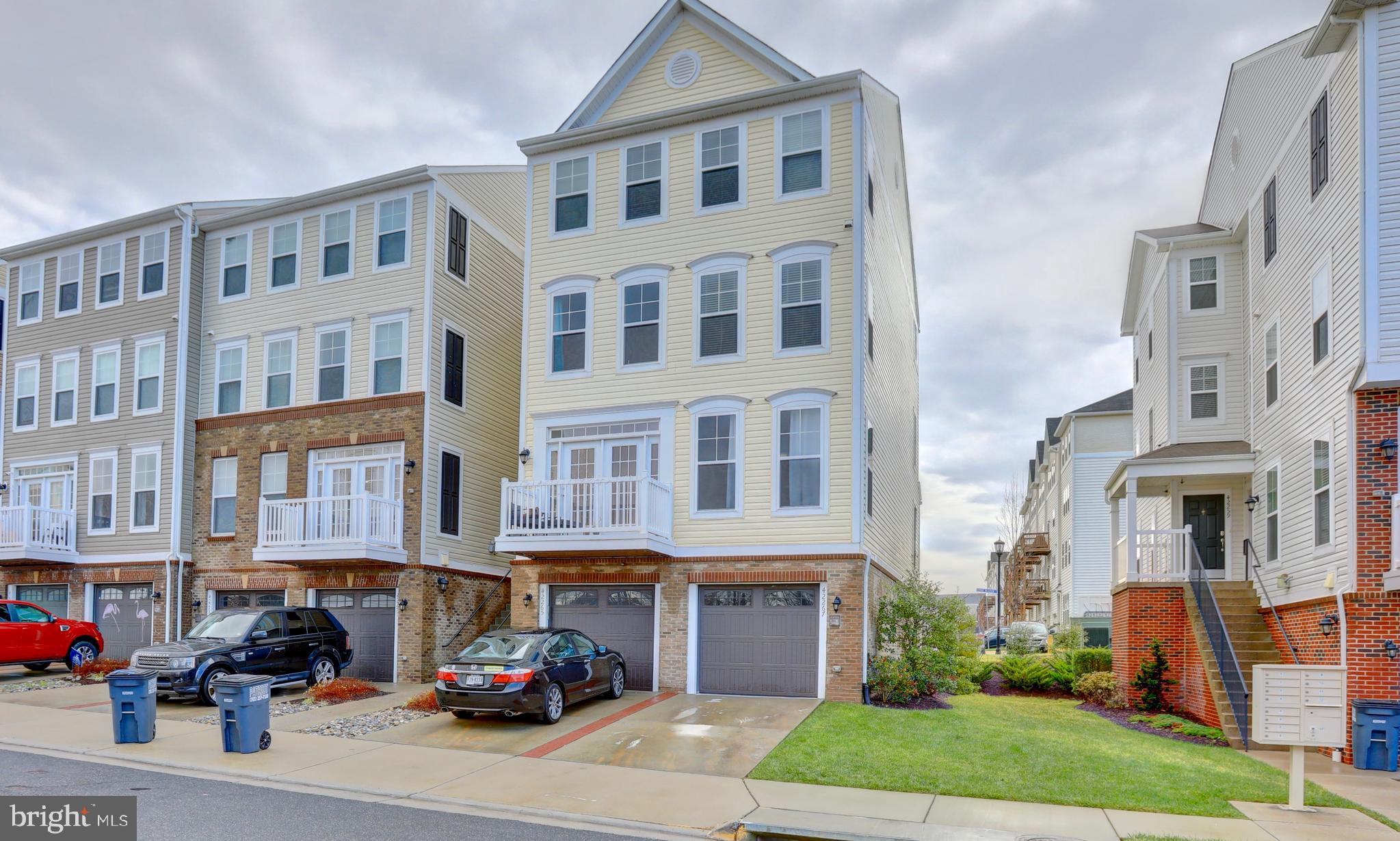 SUMMERWALK AT STONE RIDGE - Residential