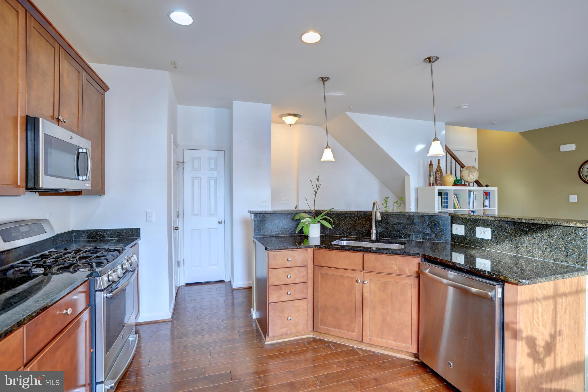 SUMMERWALK AT STONE RIDGE - Residential