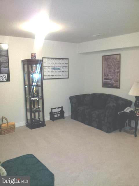 GLEN BURNIE HEIGHTS - Residential Lease