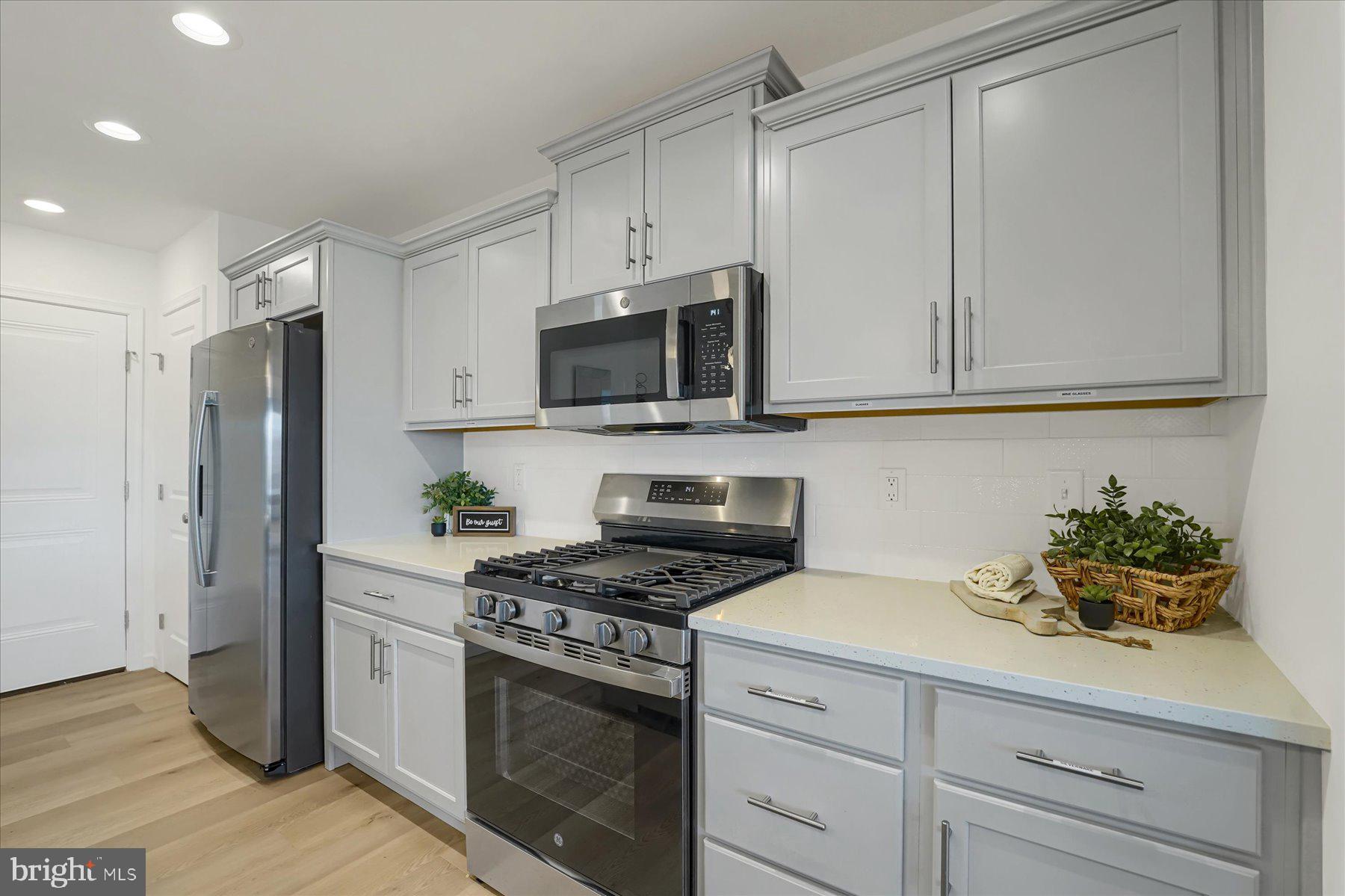 HARVEST MEADOWS - Residential