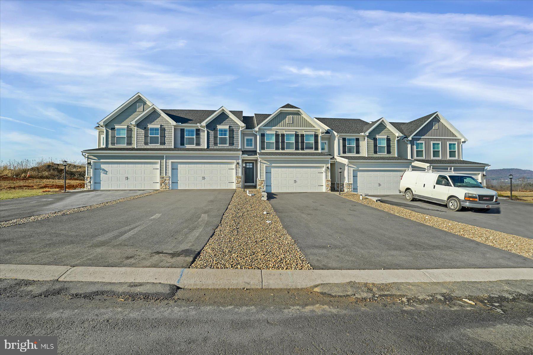 HARVEST MEADOWS - Residential