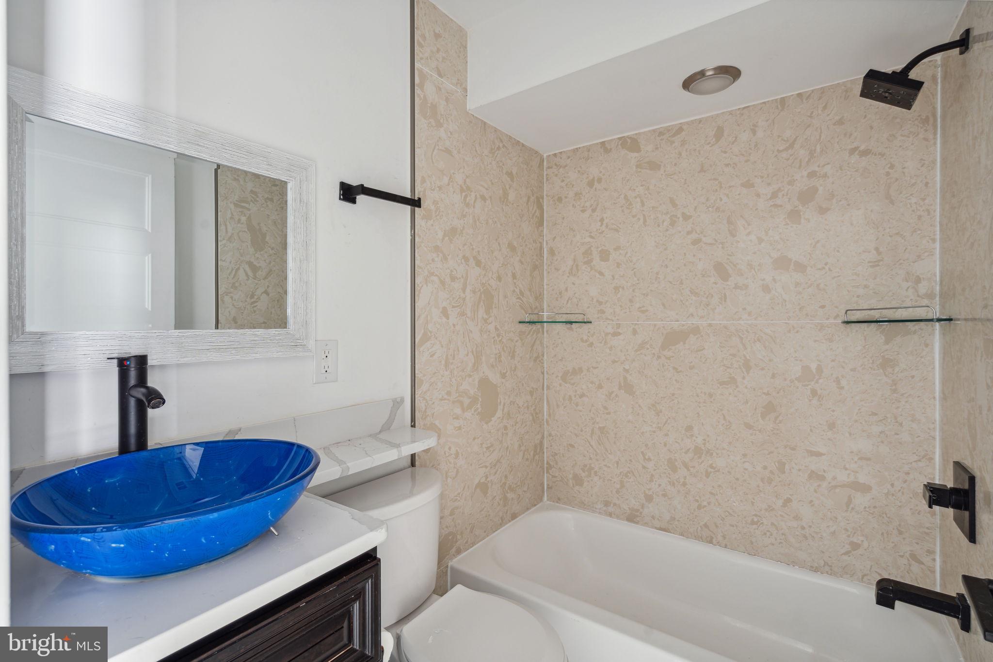 FISHTOWN - Residential Lease