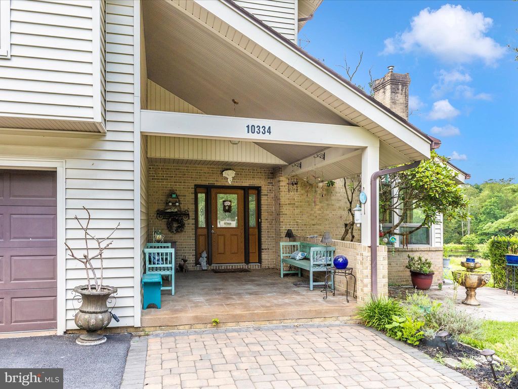 Photo of 10334 Harp Road, WALKERSVILLE, MD 21793 (MLS # MDFR2080590)