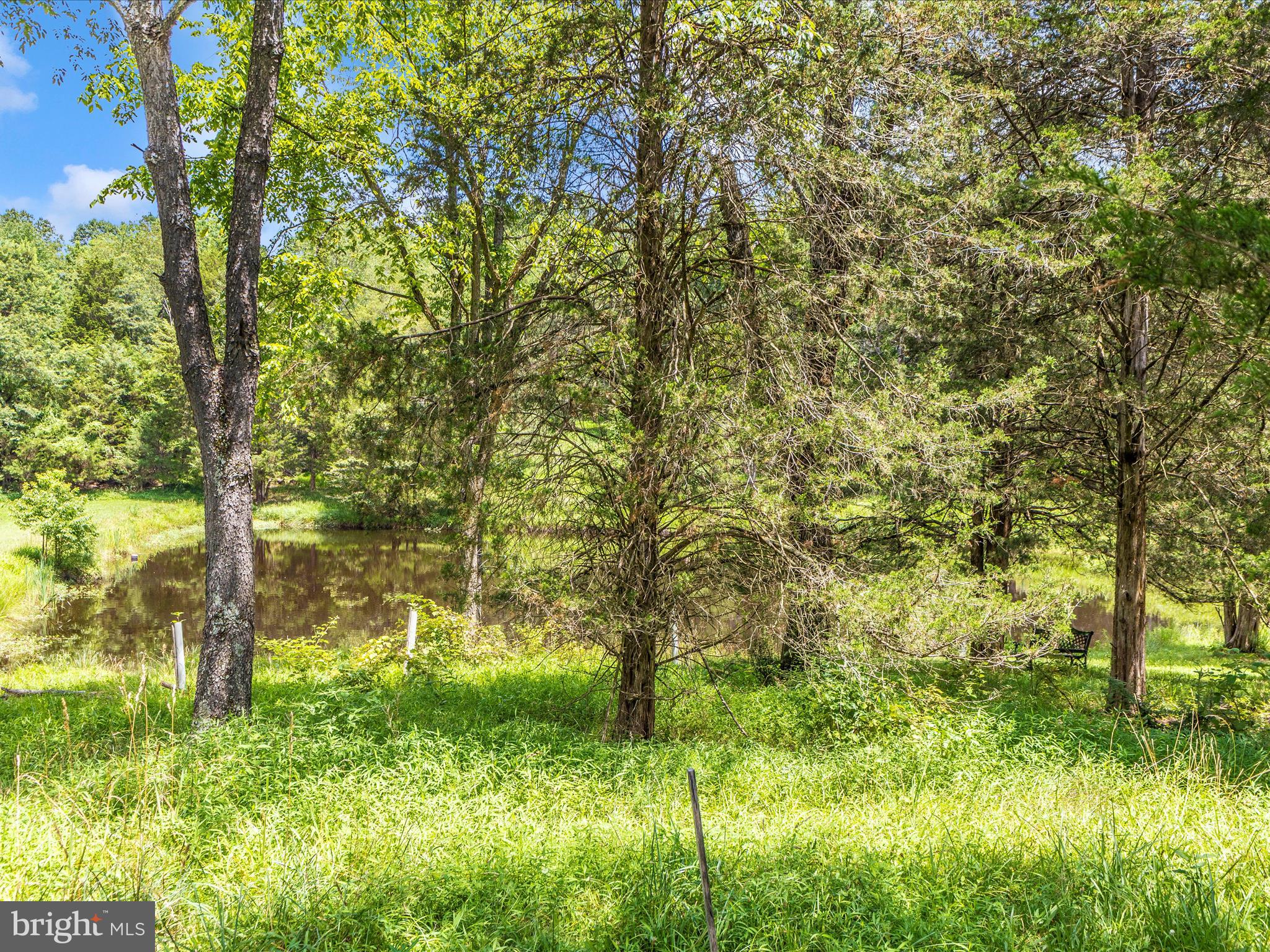 SCOUTS KNOLL - Residential