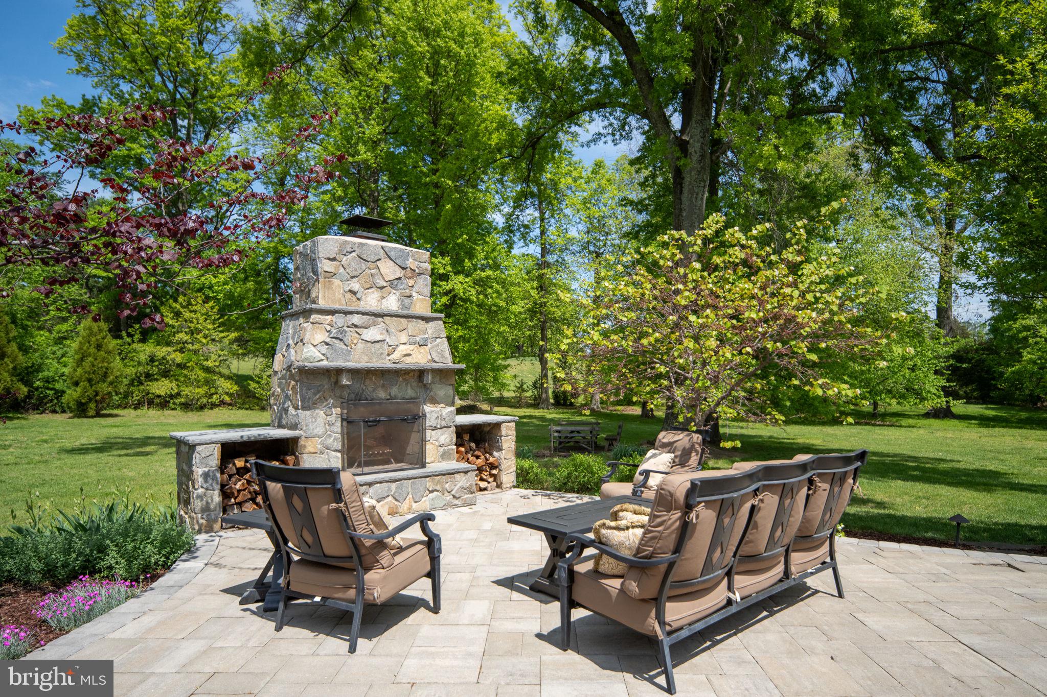 EVERGREEN FARM - Residential