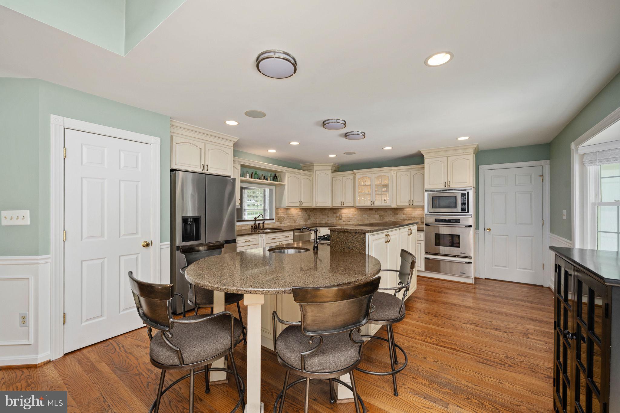 EVERGREEN FARM - Residential
