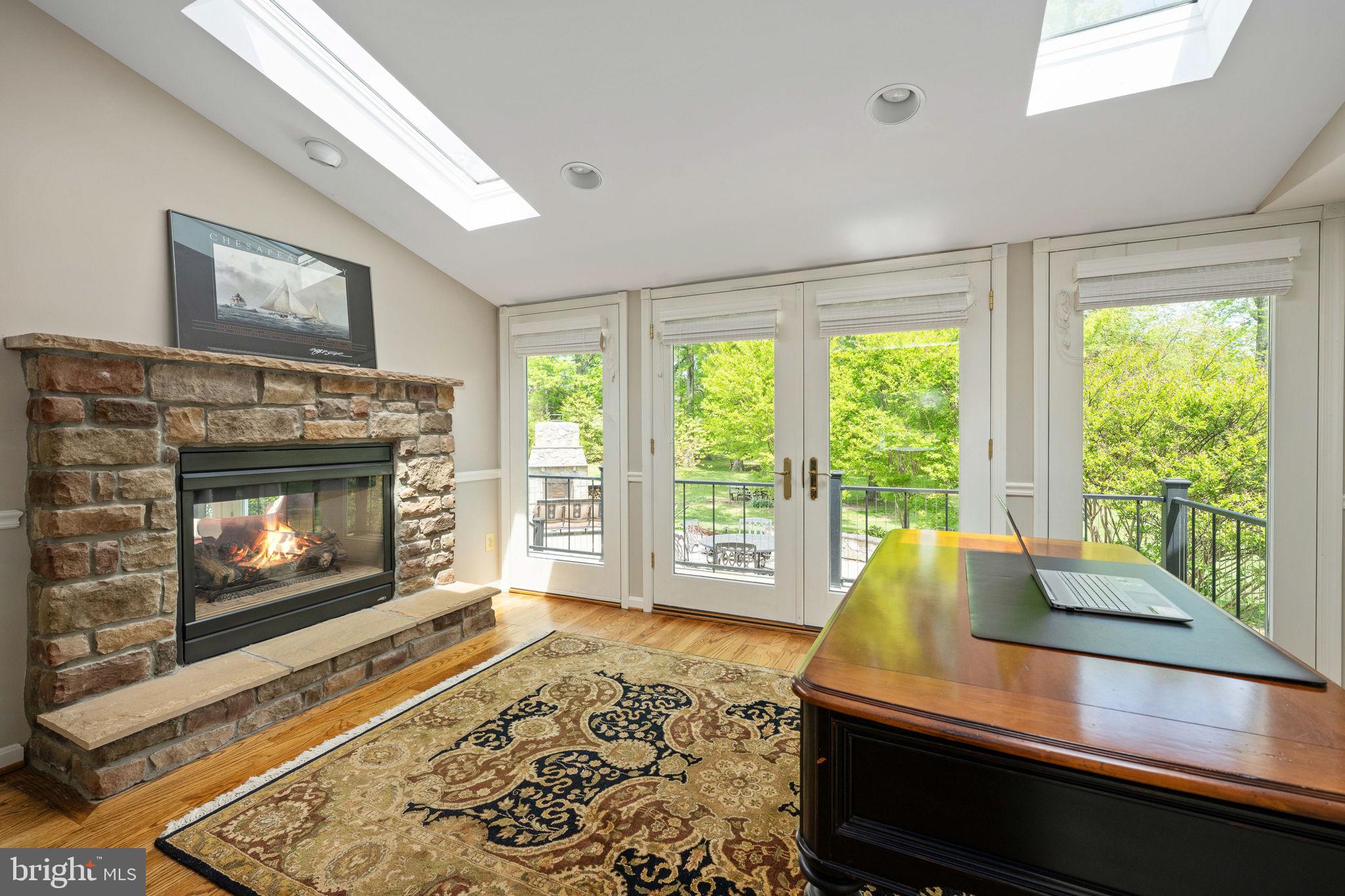 EVERGREEN FARM - Residential