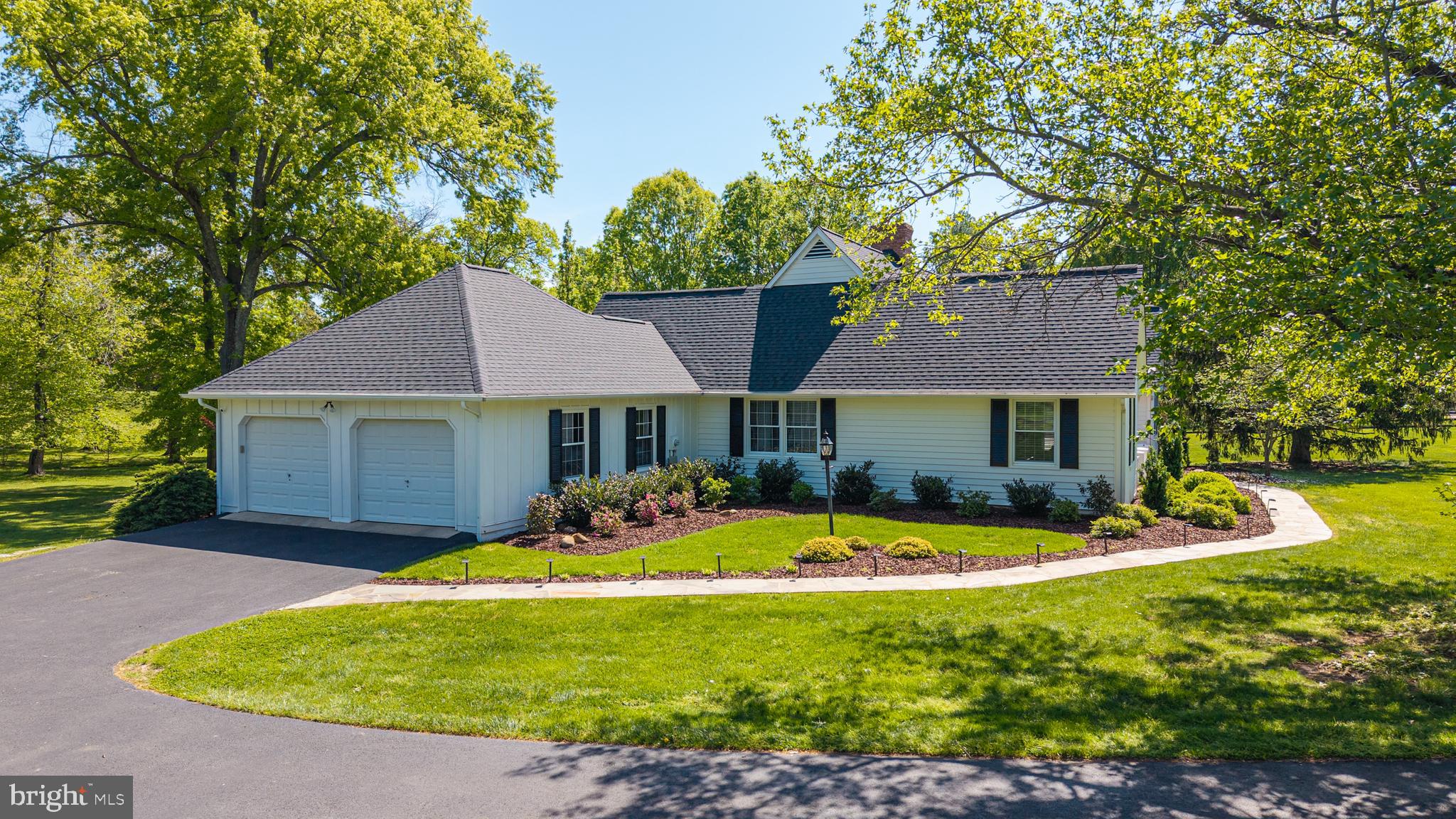 EVERGREEN FARM - Residential