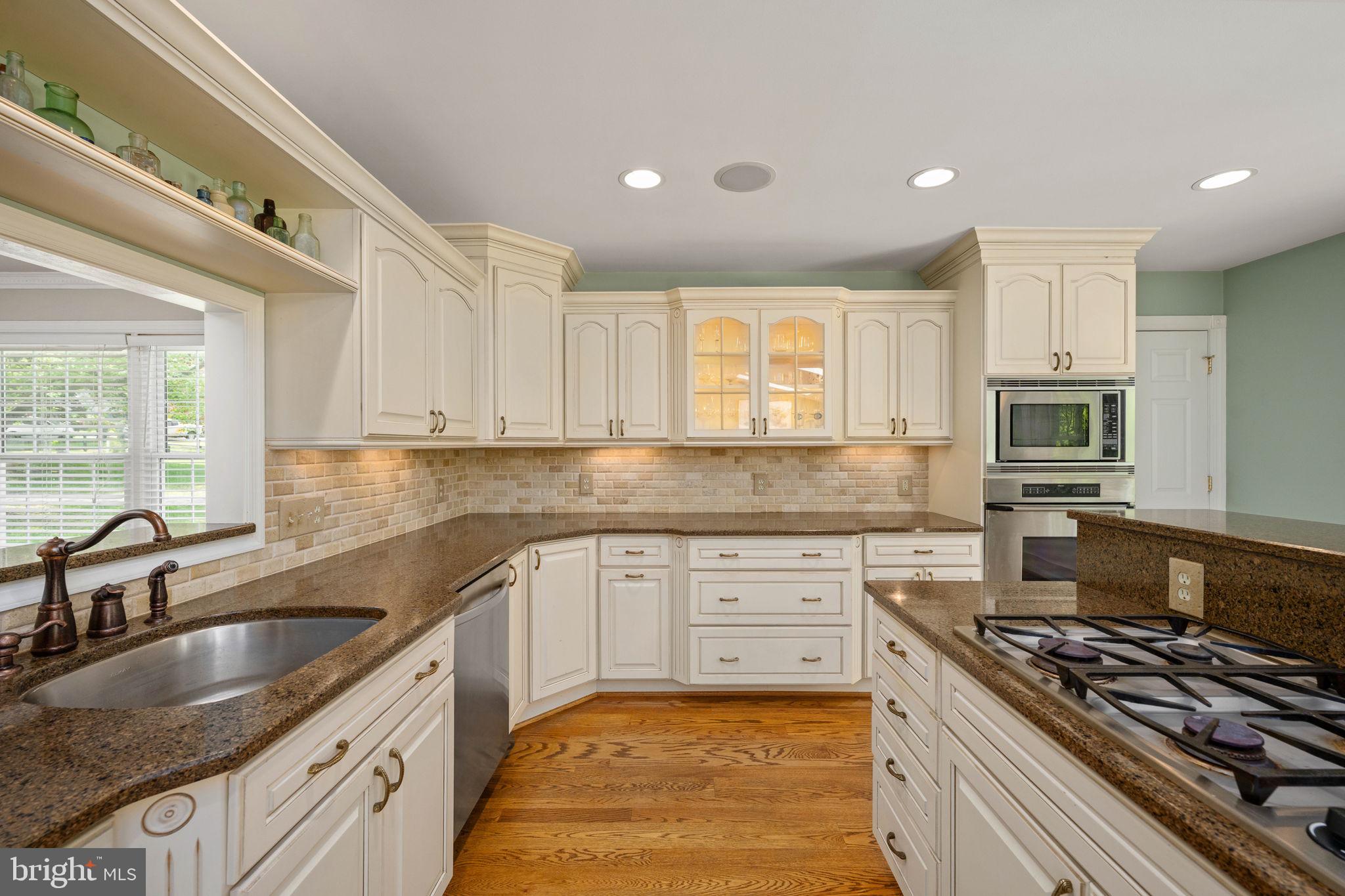 EVERGREEN FARM - Residential