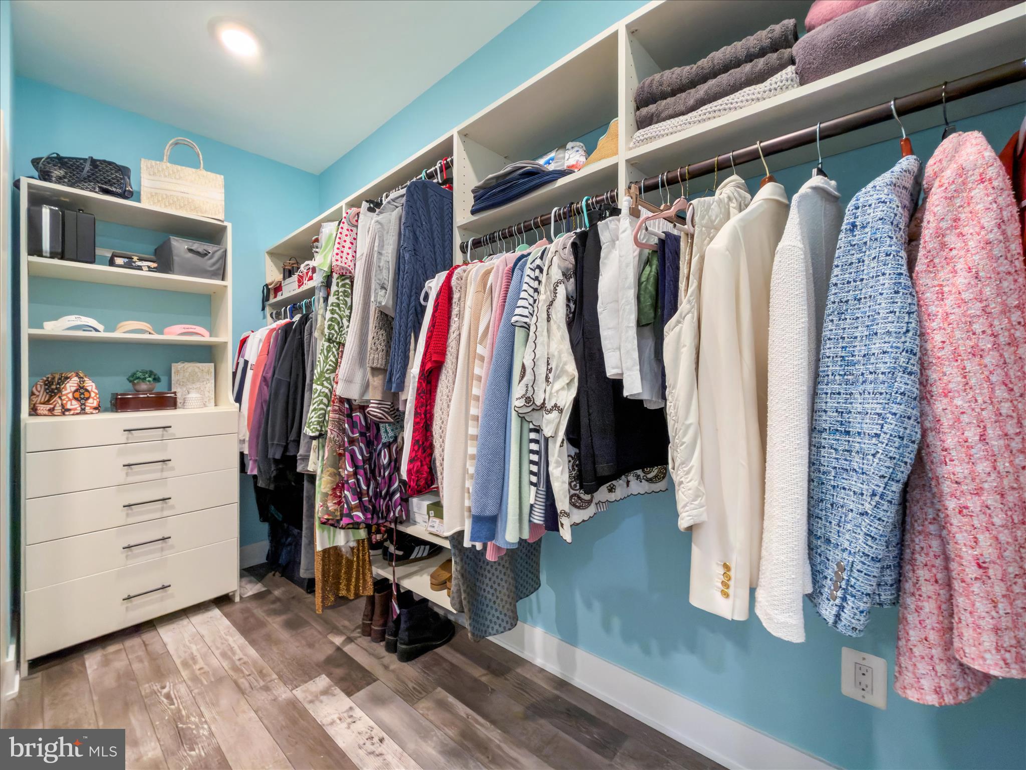 DOMINION VALLEY COUNTRY CLUB - Residential