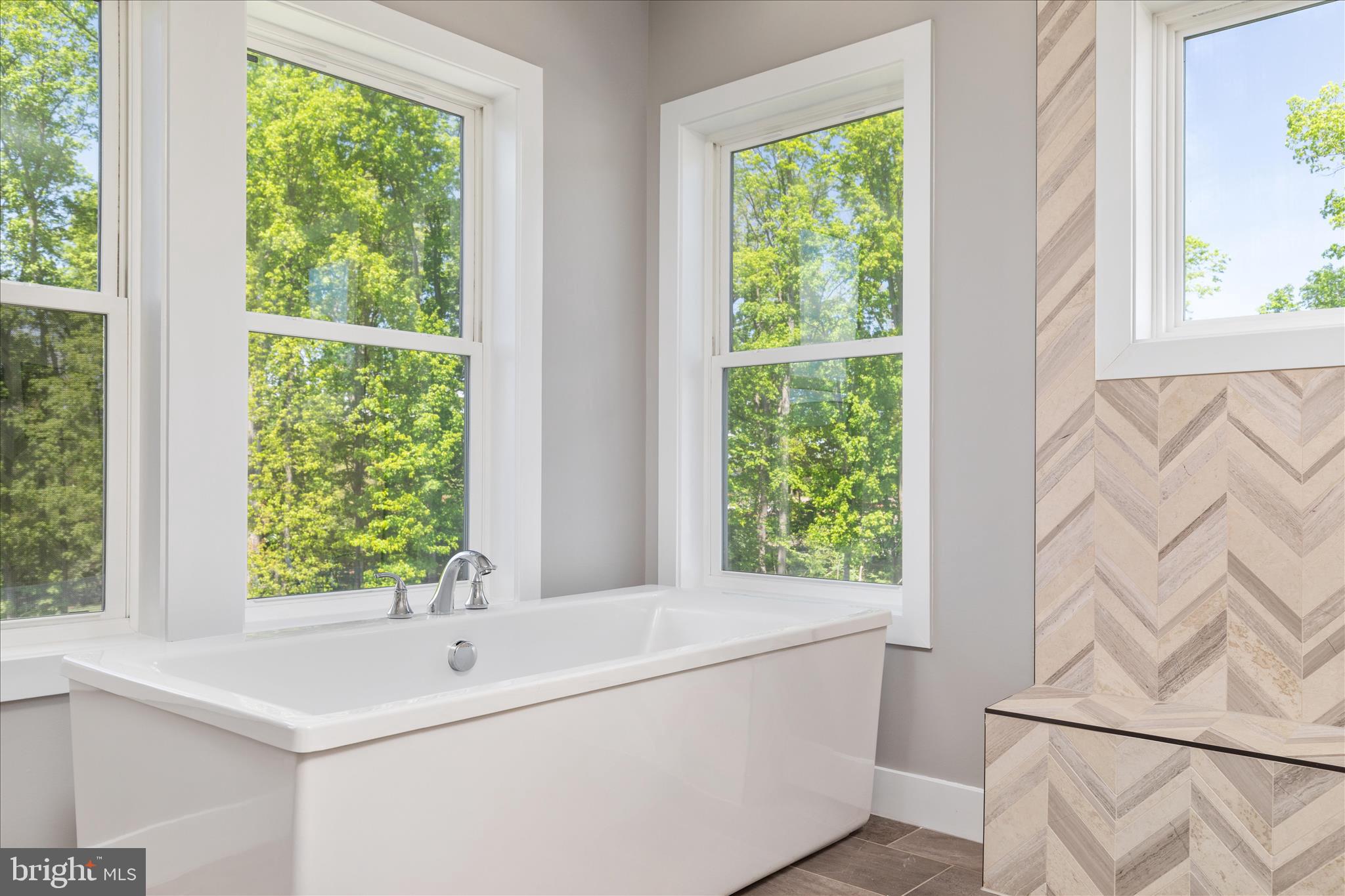 DOMINION VALLEY COUNTRY CLUB - Residential