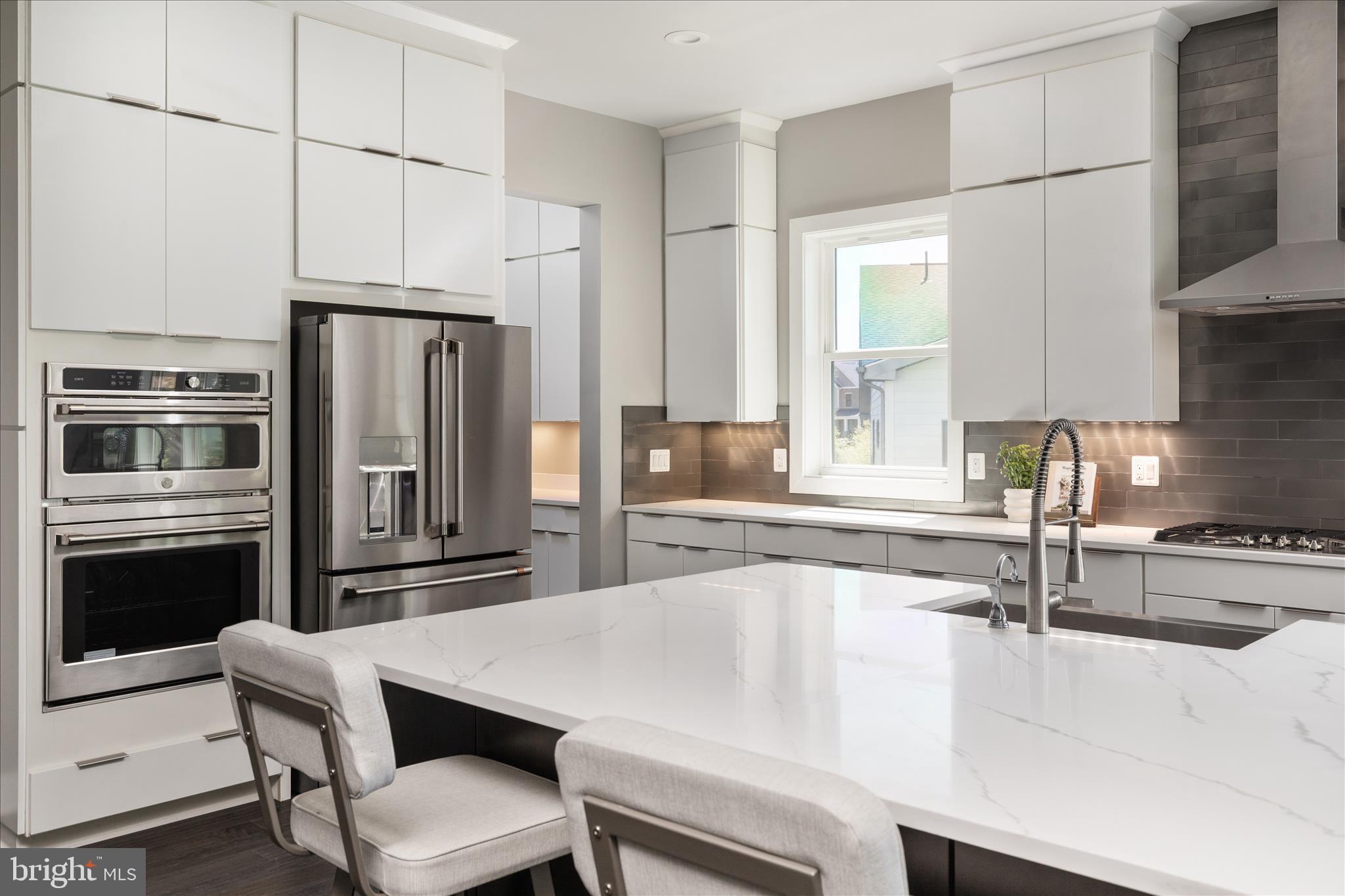 DOMINION VALLEY COUNTRY CLUB - Residential