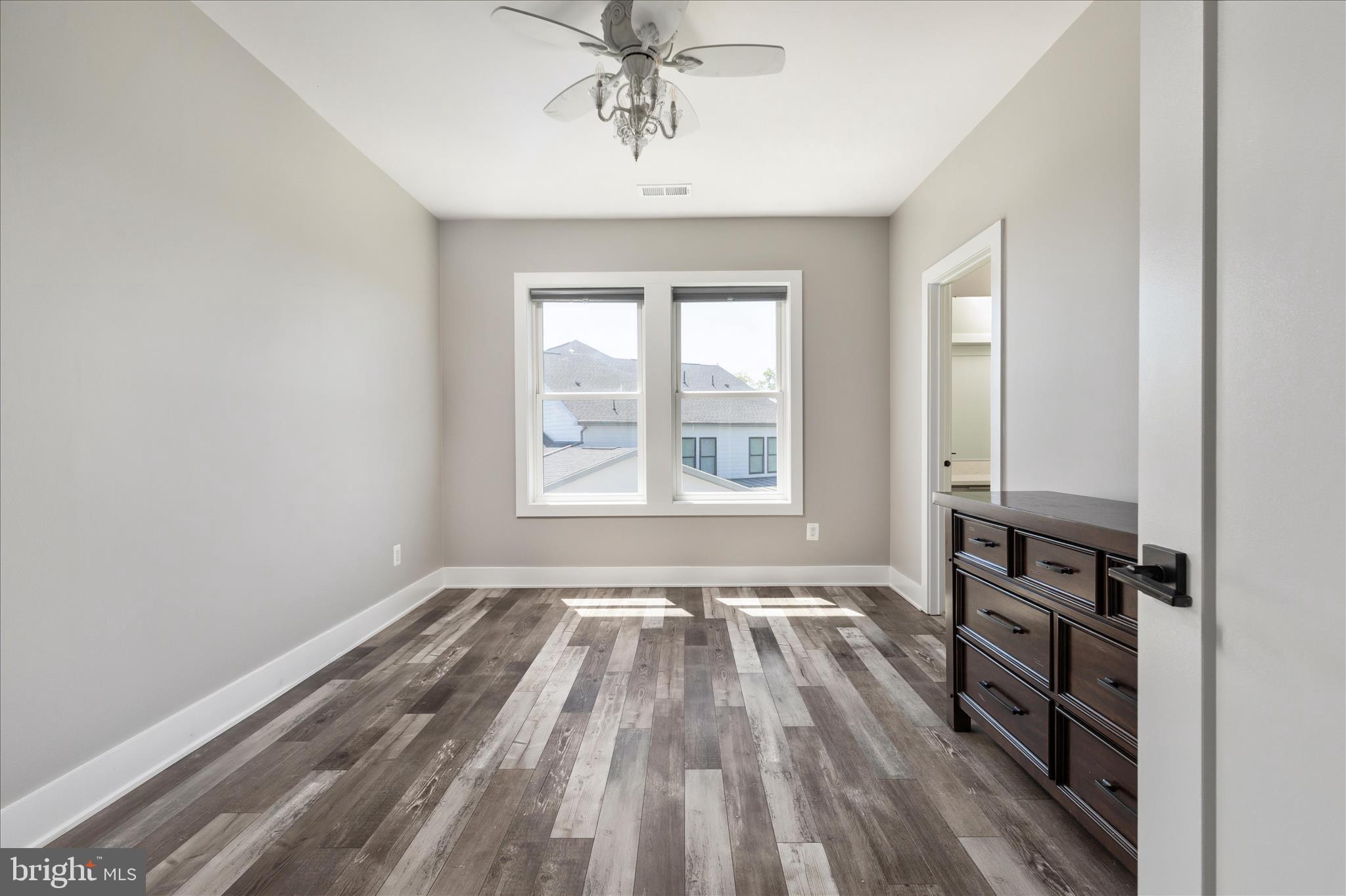 DOMINION VALLEY COUNTRY CLUB - Residential