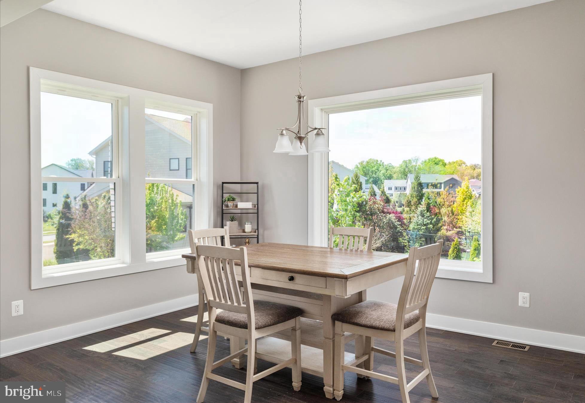 DOMINION VALLEY COUNTRY CLUB - Residential