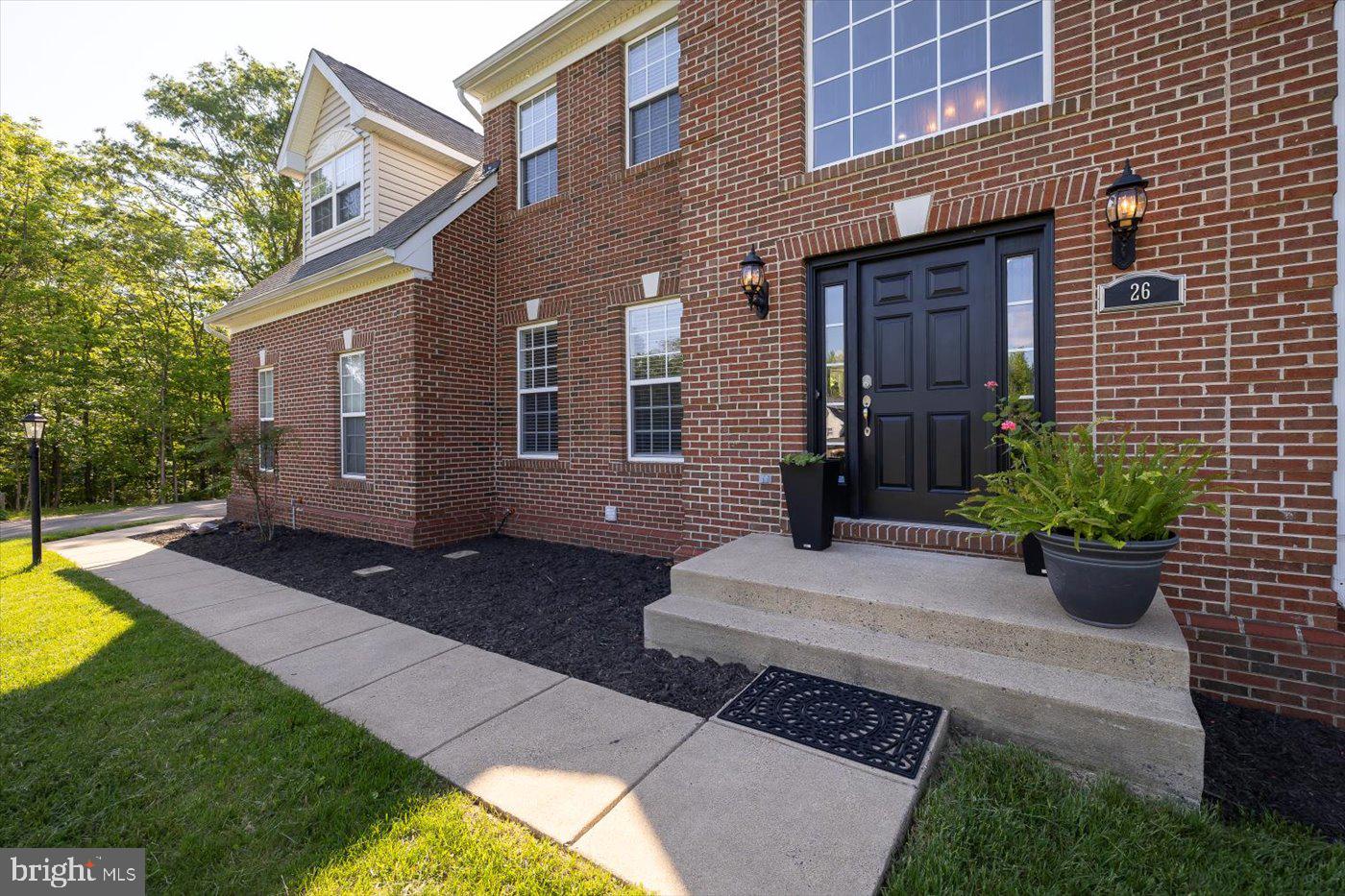 26 MADELINE LANE