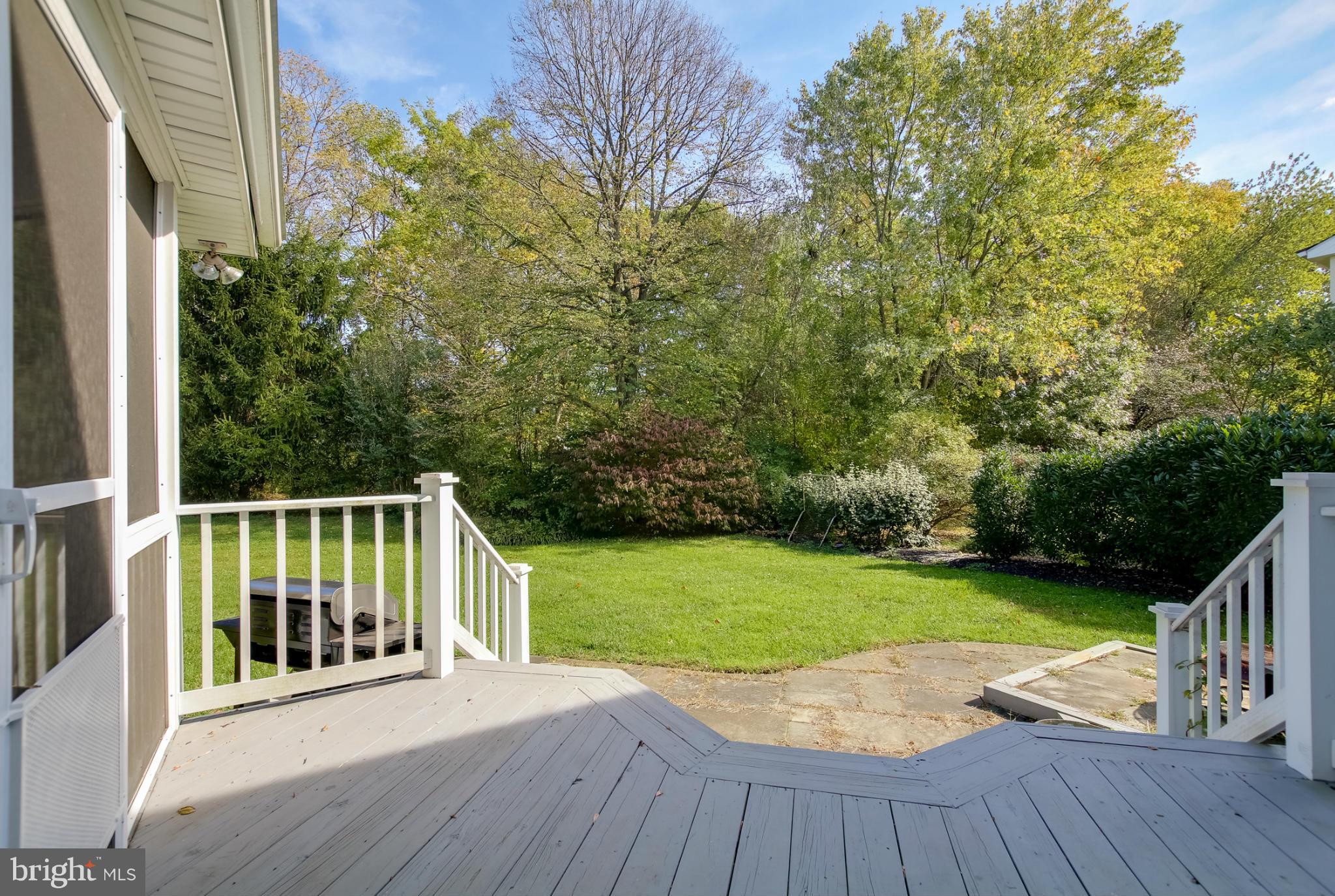 HUNTERS RUN - Residential