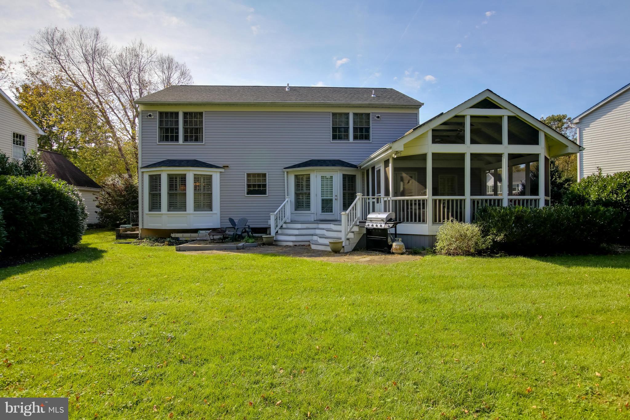 HUNTERS RUN - Residential