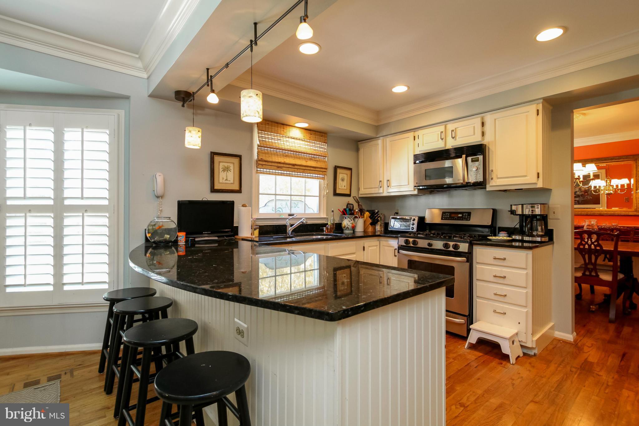 HUNTERS RUN - Residential