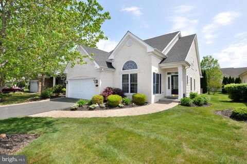 6 KRESSON COURT BERLIN NJ 08009