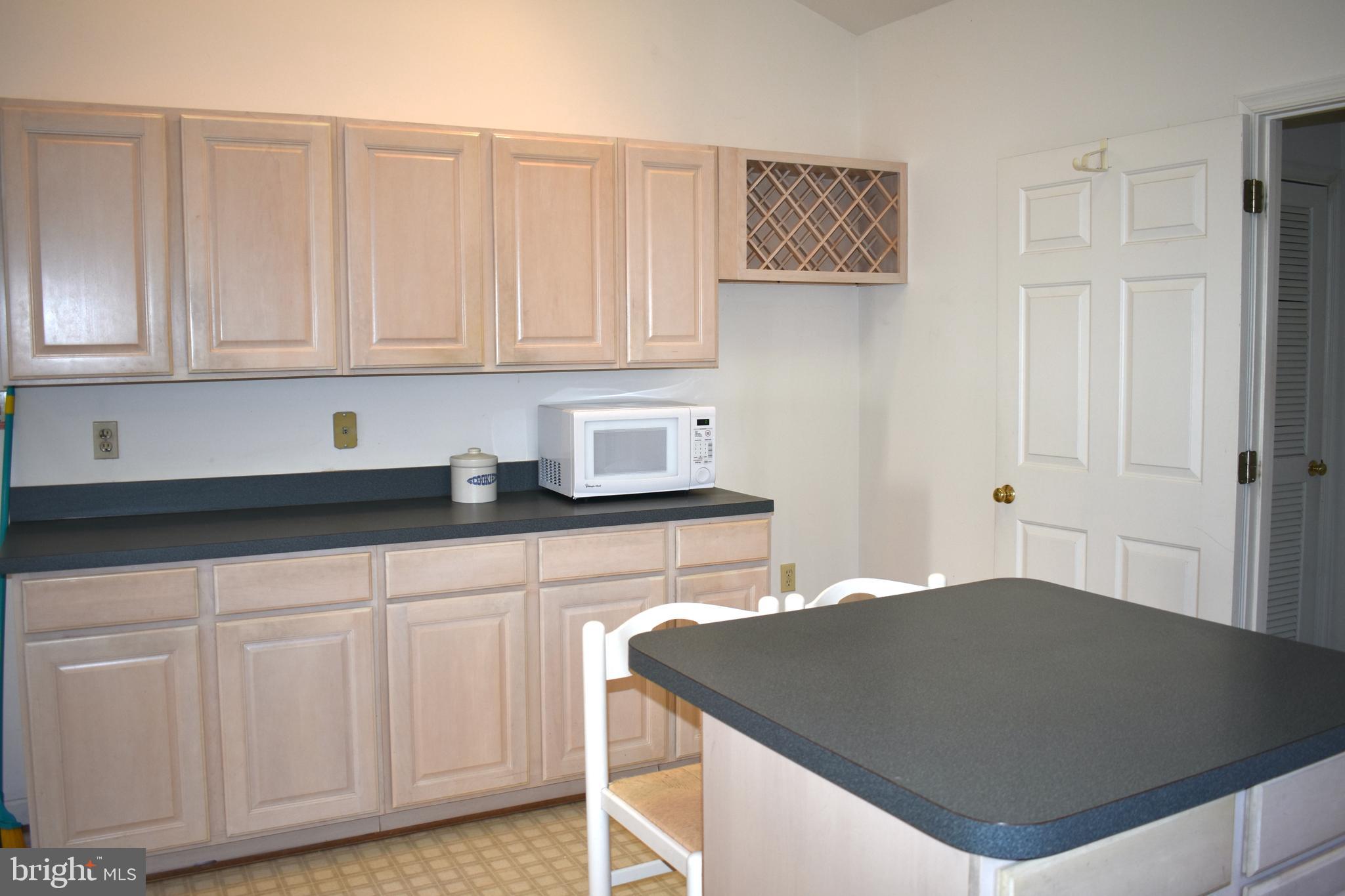 SHERATON HILLS SOUTH - Residential