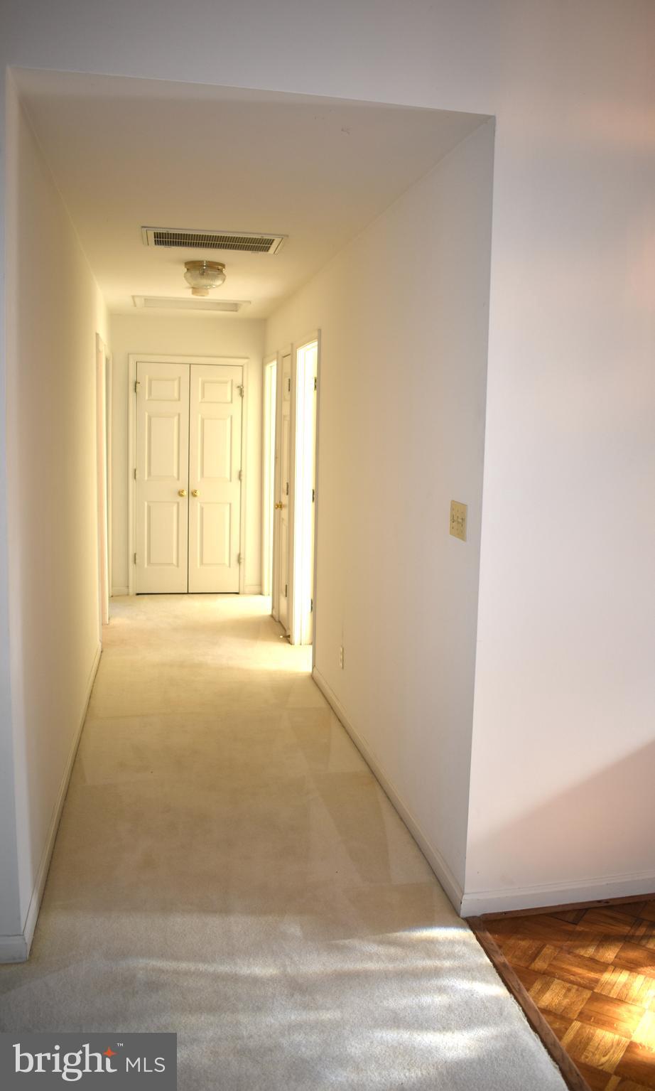 SHERATON HILLS SOUTH - Residential
